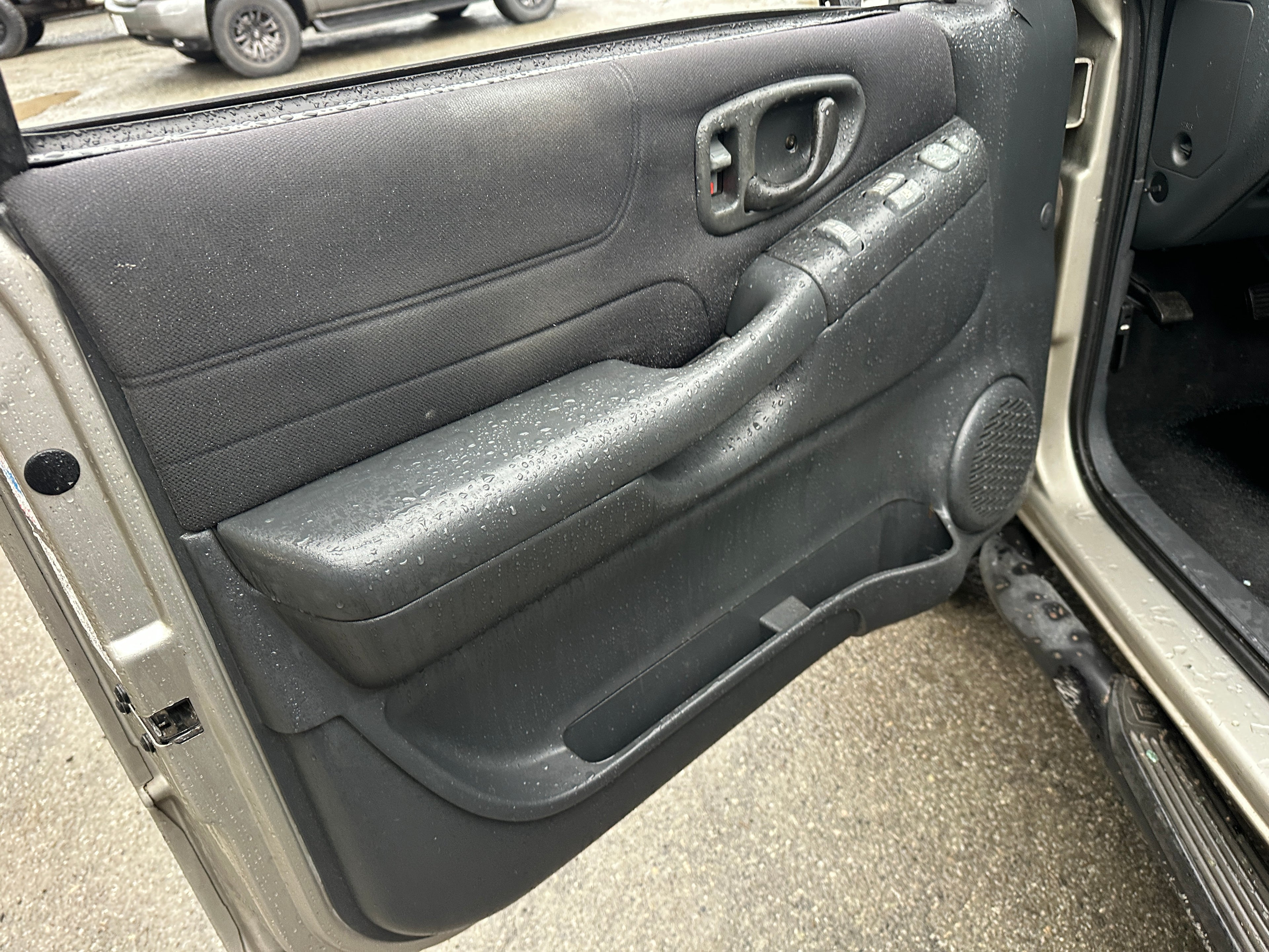 2005 Chevrolet Blazer 4.3 – C2603
