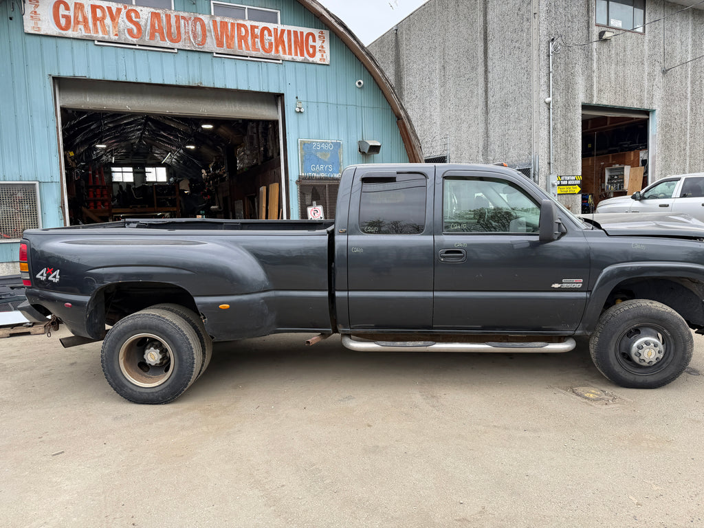 2003 Chevrolet Silverado K3500 6.6 LB7 Duramax – C2610