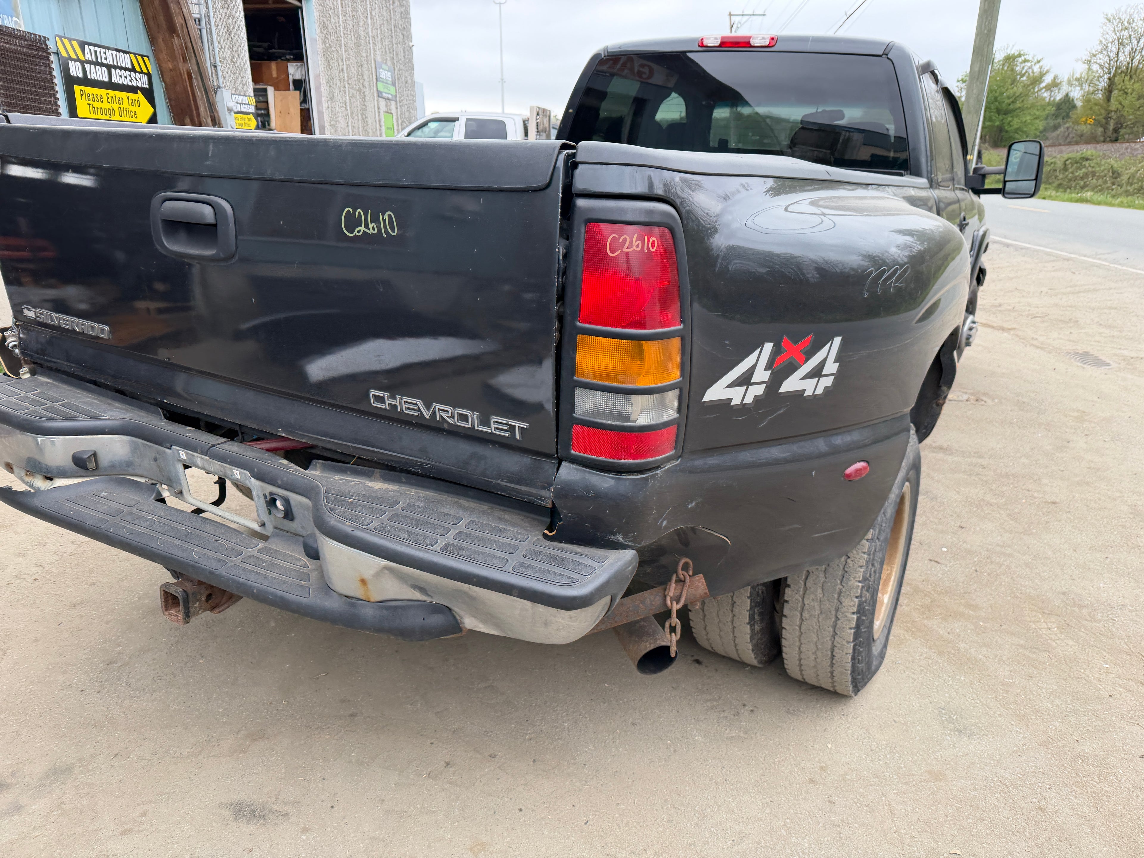 2003 Chevrolet Silverado K3500 6.6 LB7 Duramax – C2610
