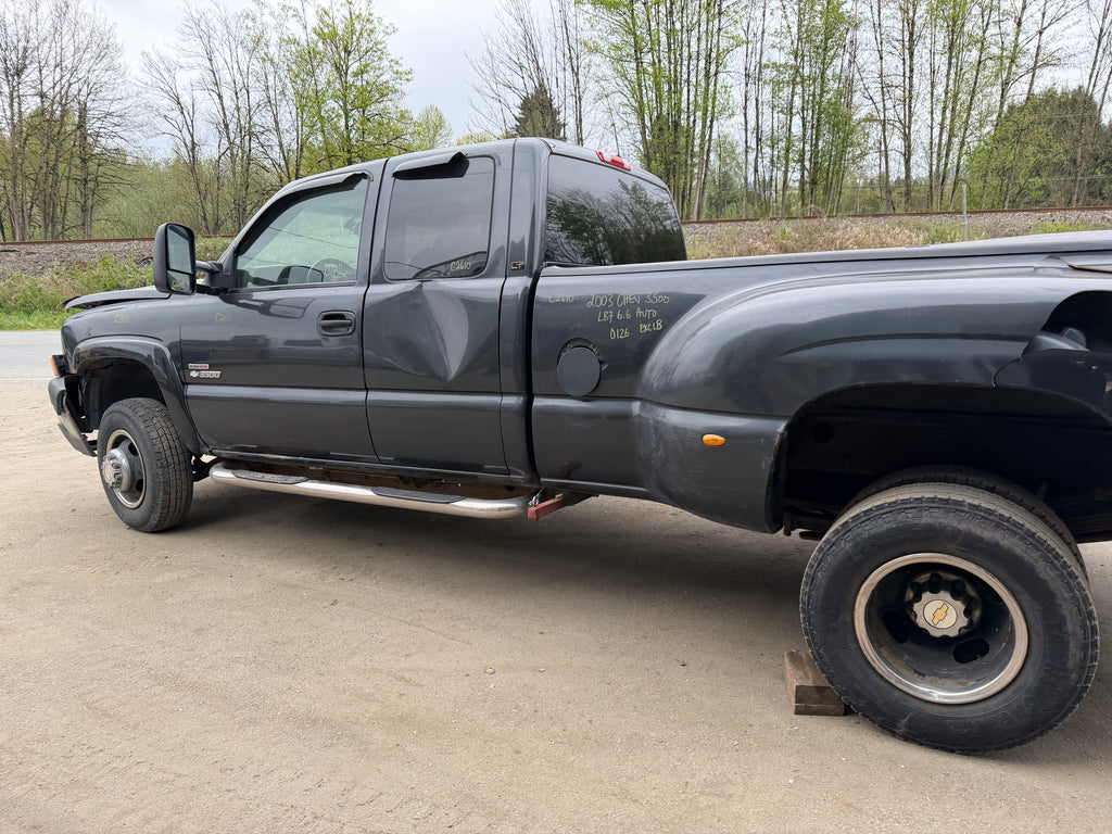2003 Chevrolet Silverado K3500 6.6 LB7 Duramax – C2610