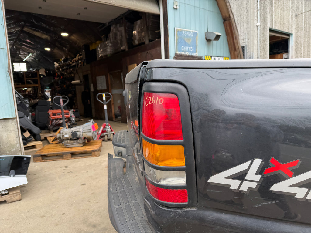 2003 Chevrolet Silverado K3500 6.6 LB7 Duramax – C2610