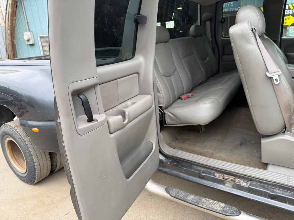 2003 Chevrolet Silverado K3500 6.6 LB7 Duramax – C2610