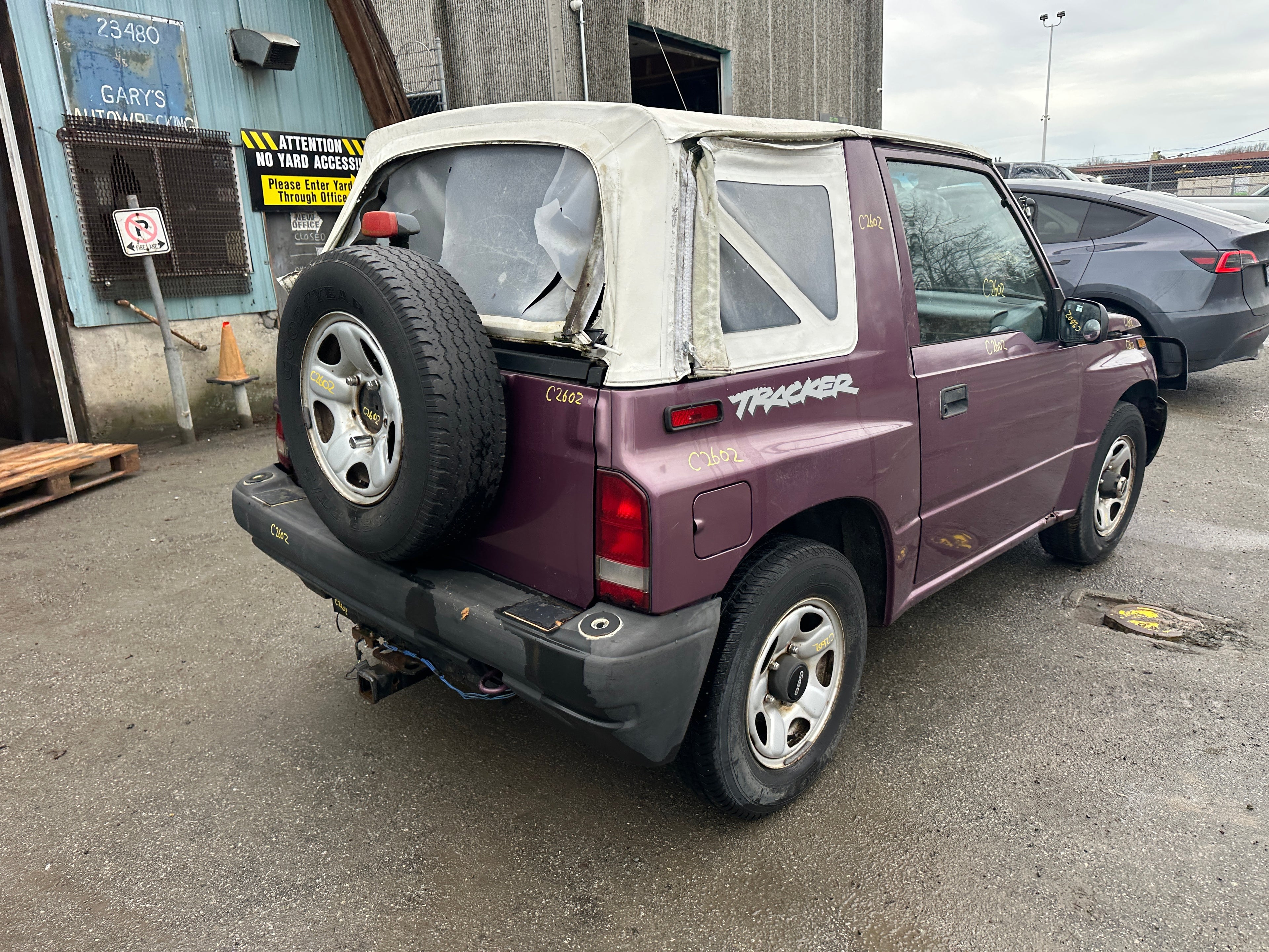 1997 Geo Tracker 1.6 – C2602