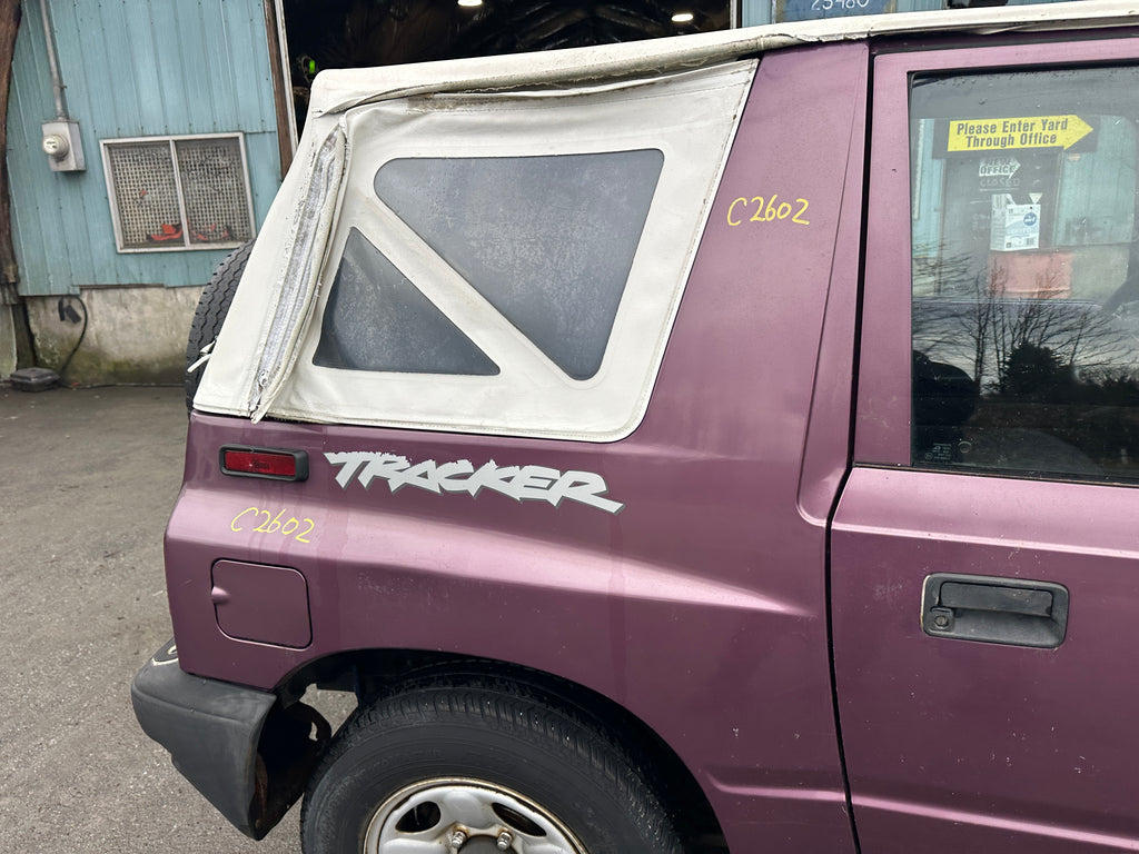 1997 Geo Tracker 1.6 – C2602