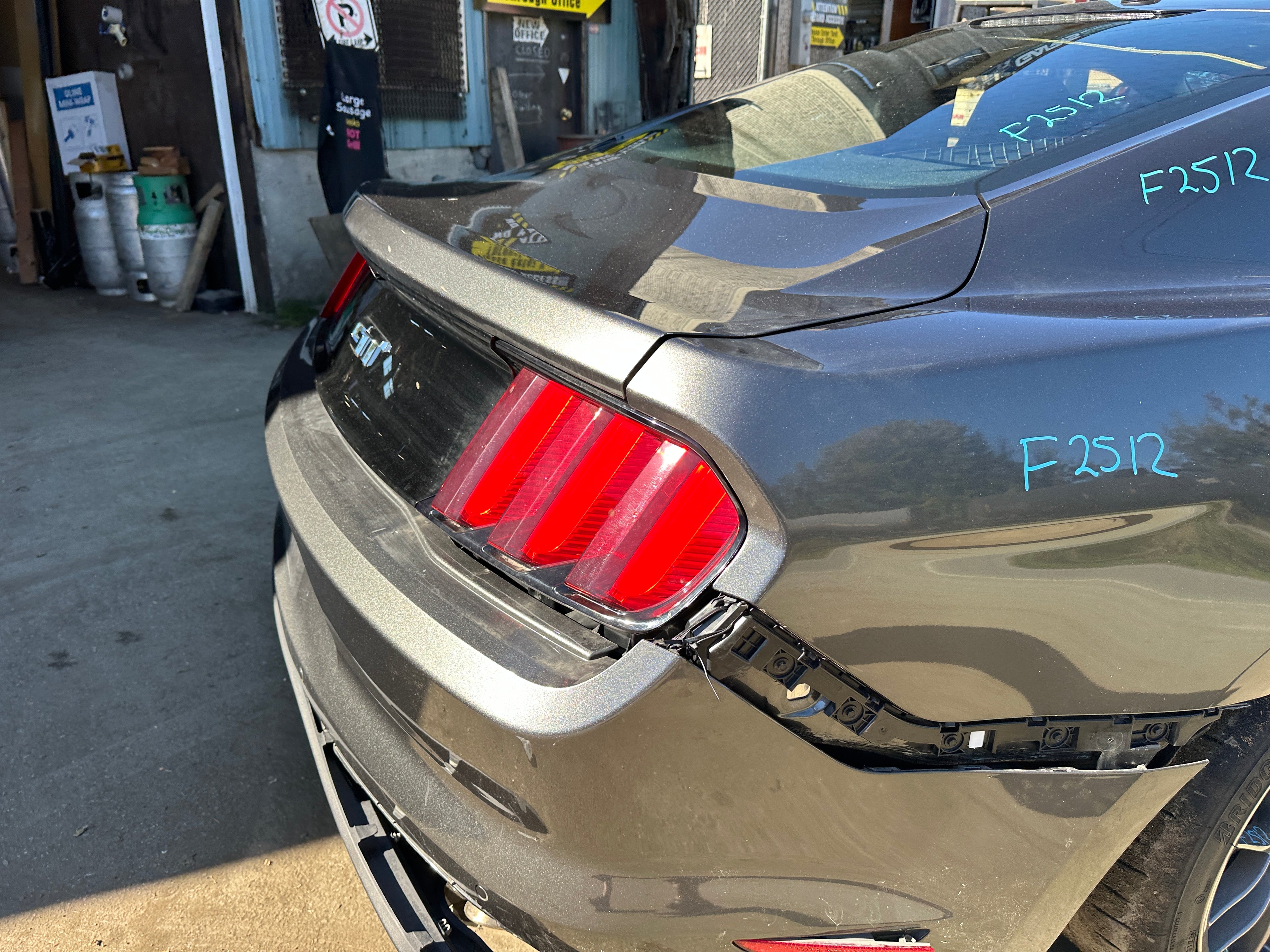 2016 Ford Mustang GT 5.0 – F2512
