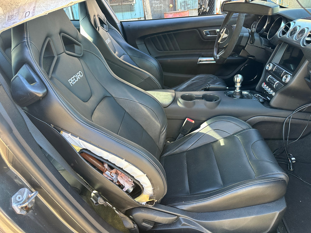 2016 Ford Mustang GT 5.0 – F2512