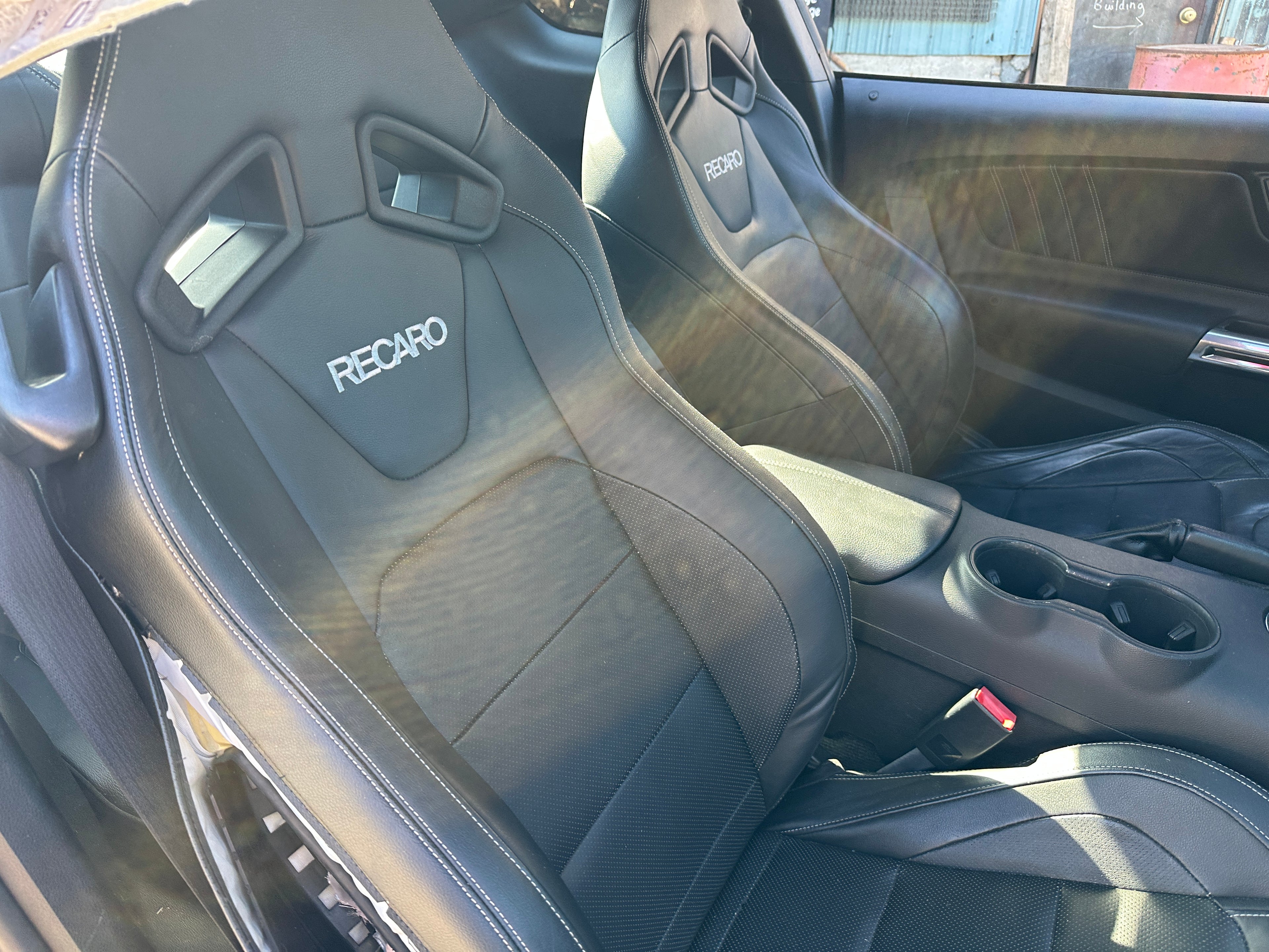 2016 Ford Mustang GT 5.0 – F2512