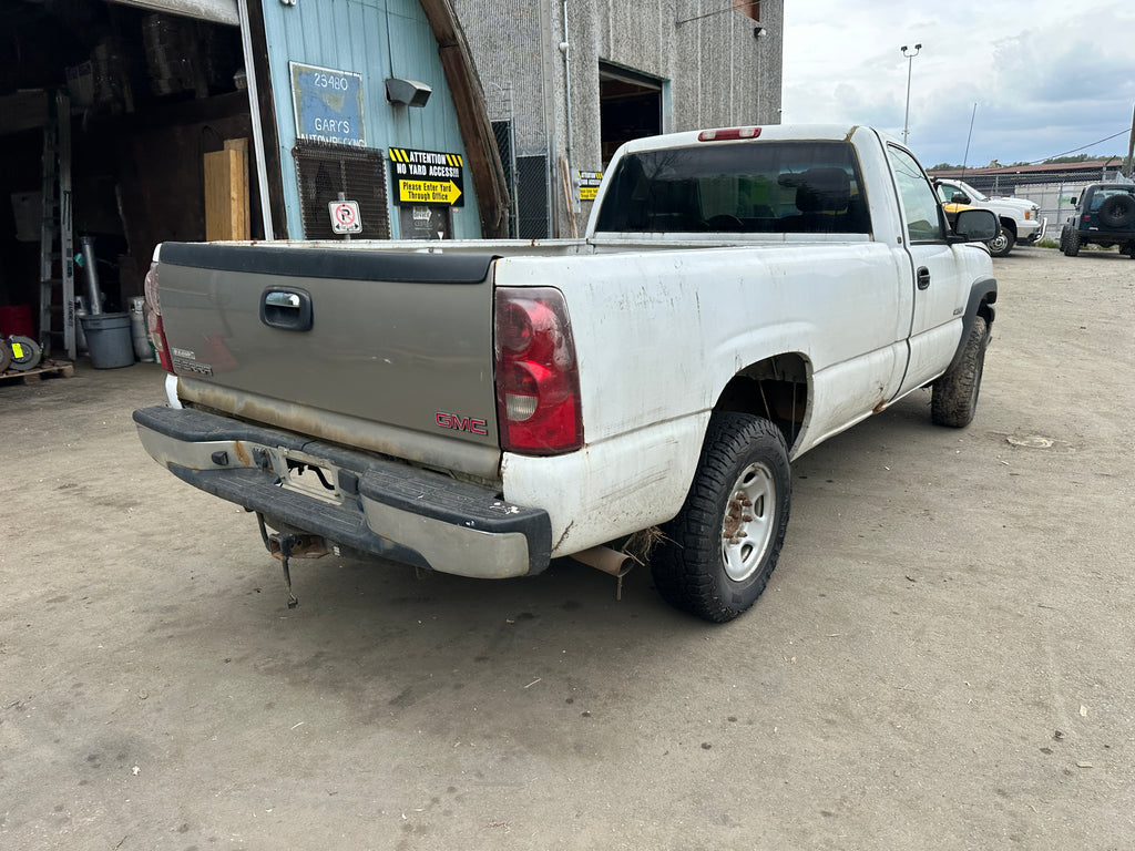 2003 Chevrolet Silverado 1500 6.0 2WD – C2522