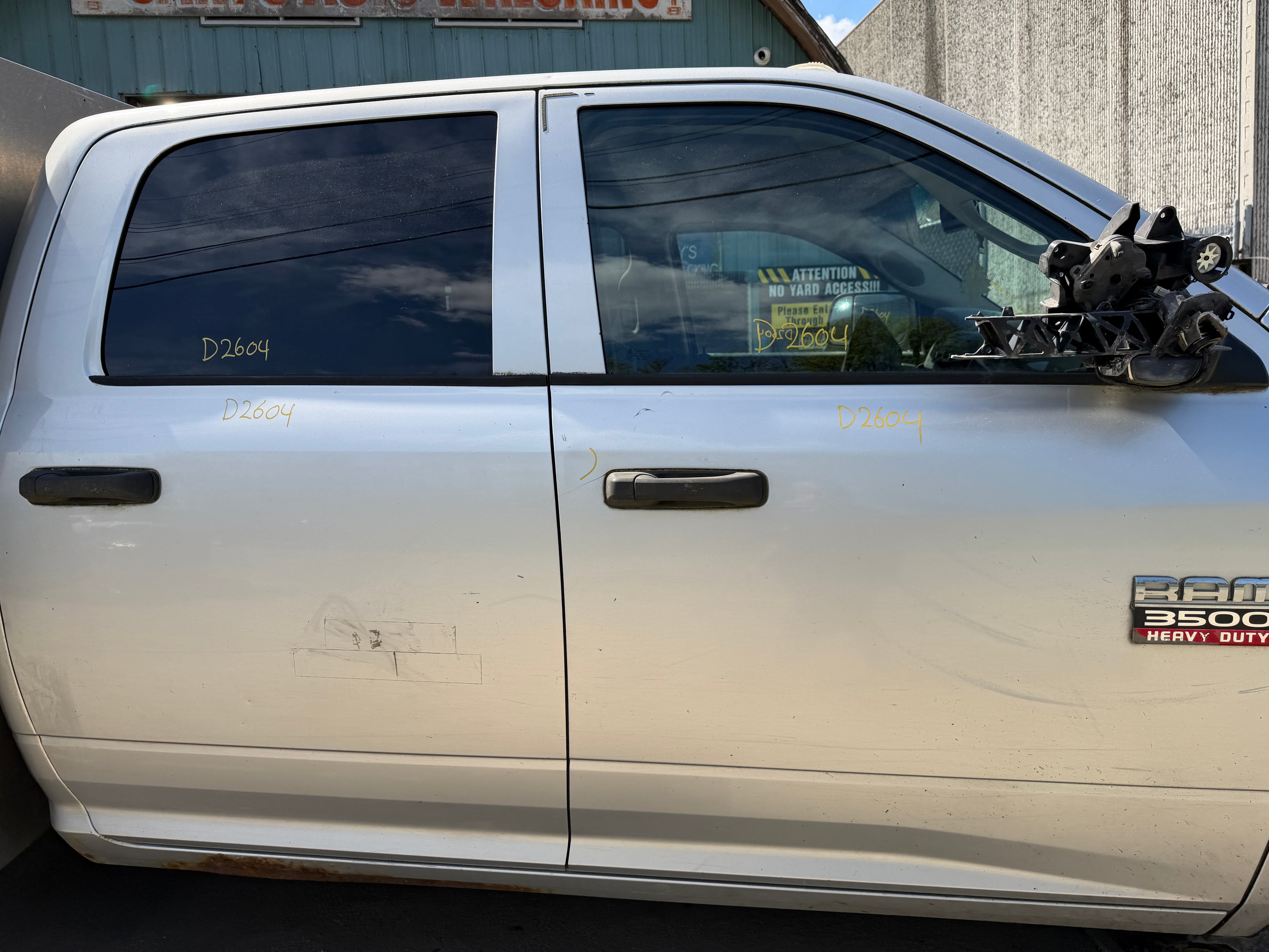 2012 Dodge Ram 3500 ST 6.7 Cummins – D2604