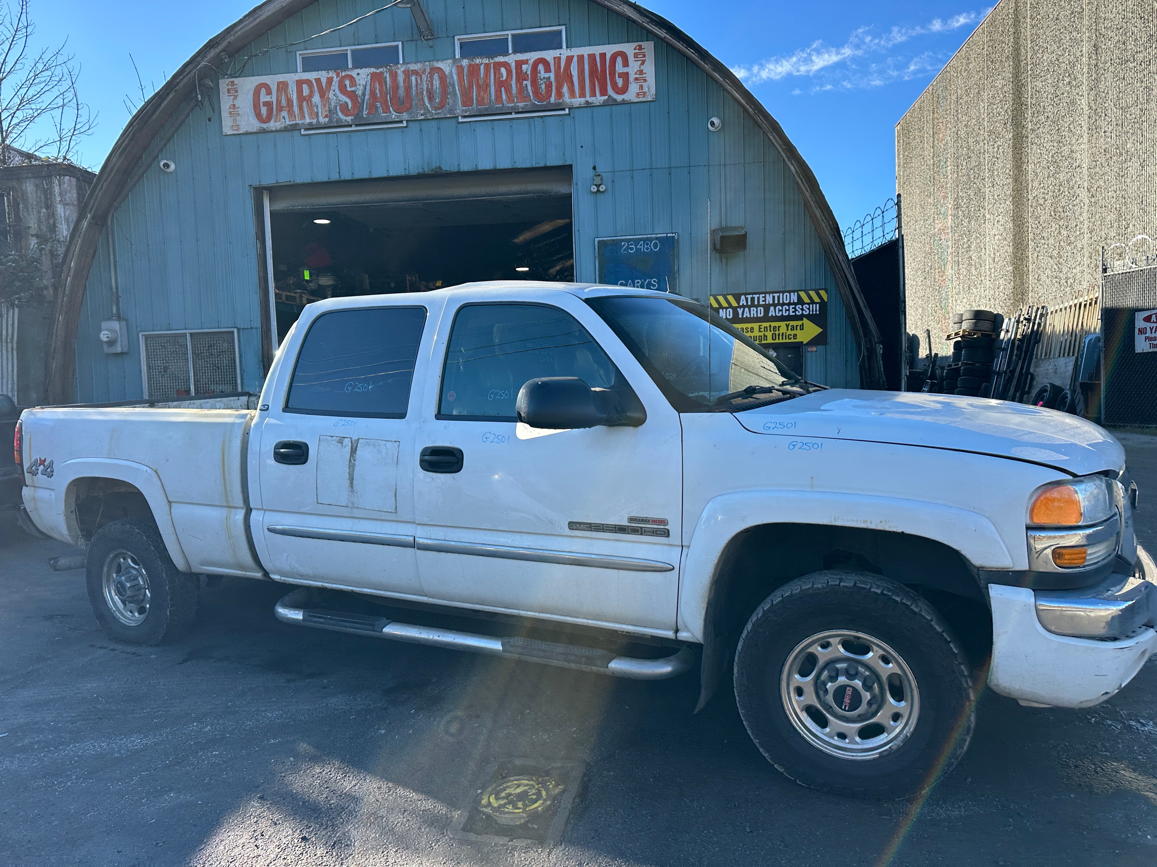 2005 GMC Sierra 2500HD 6.6L LLY Duramax – G2501