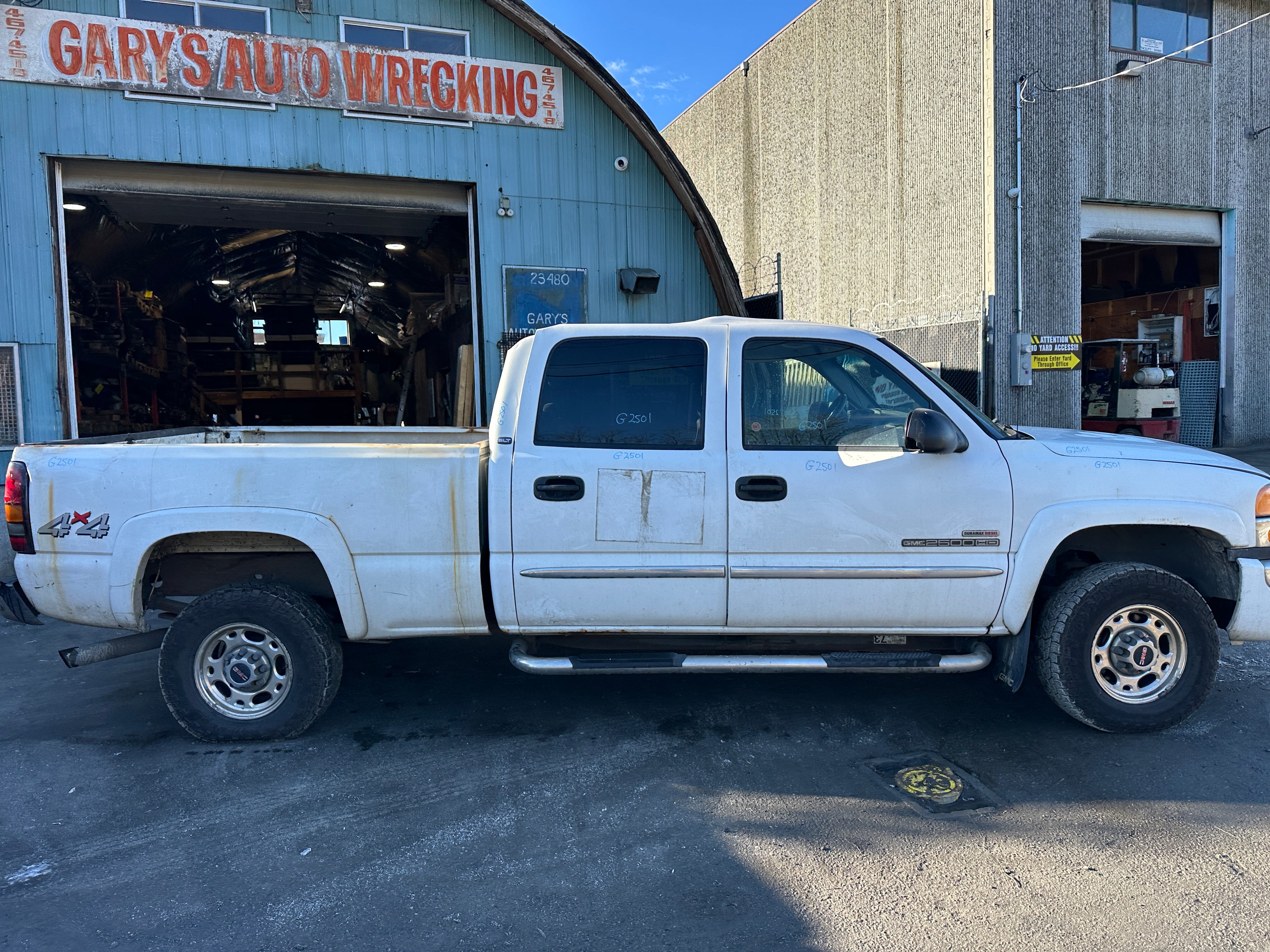 2005 GMC Sierra 2500HD 6.6L LLY Duramax – G2501