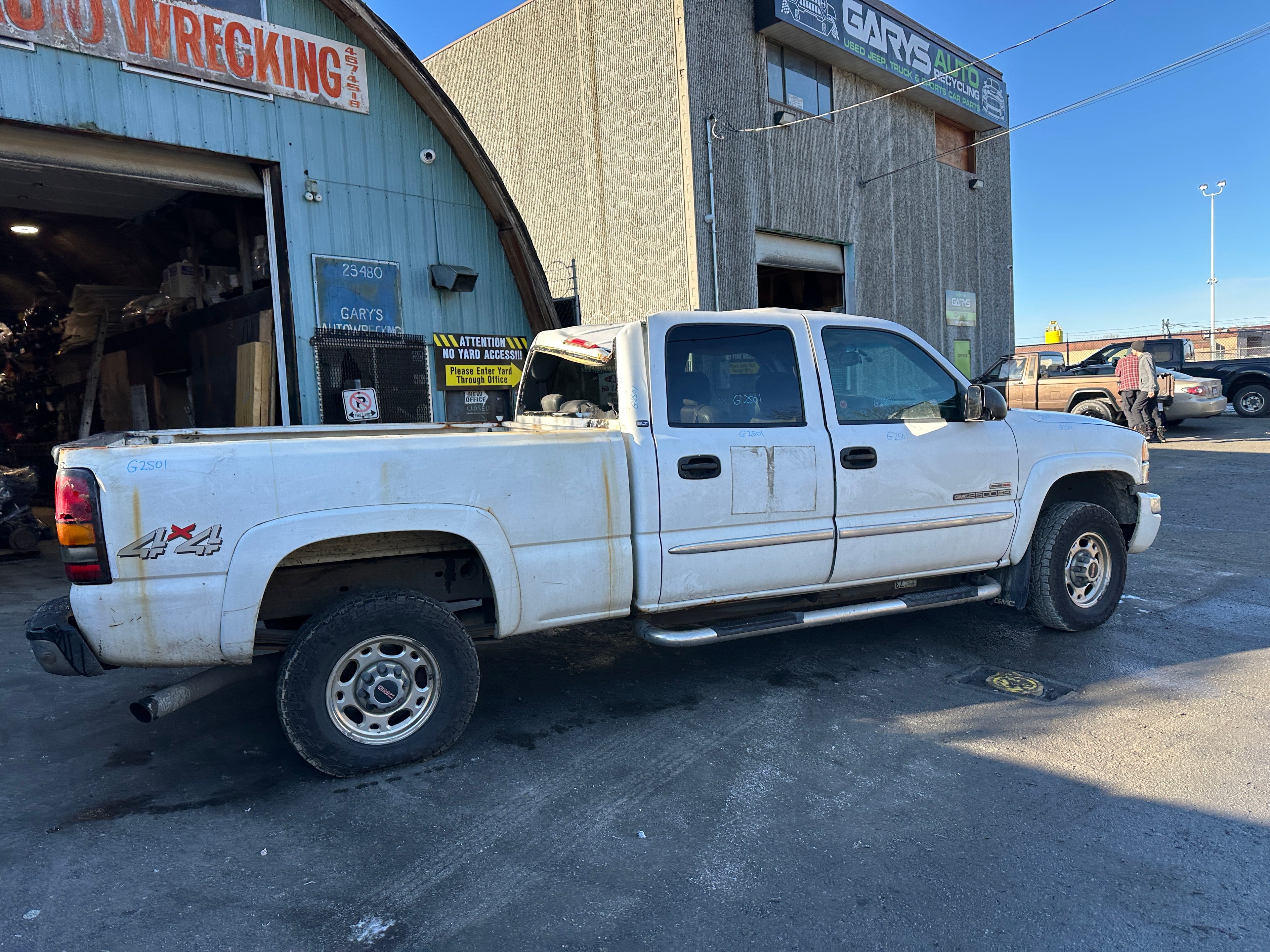 2005 GMC Sierra 2500HD 6.6L LLY Duramax – G2501