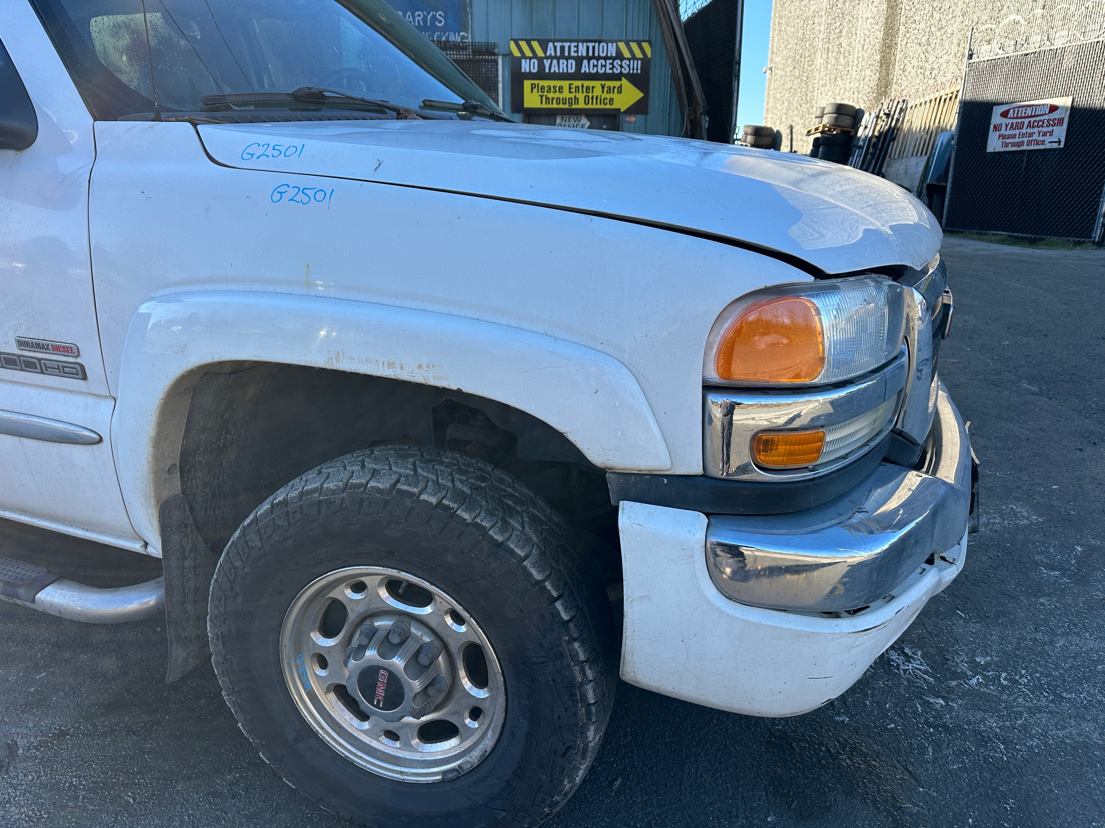 2005 GMC Sierra 2500HD 6.6L LLY Duramax – G2501