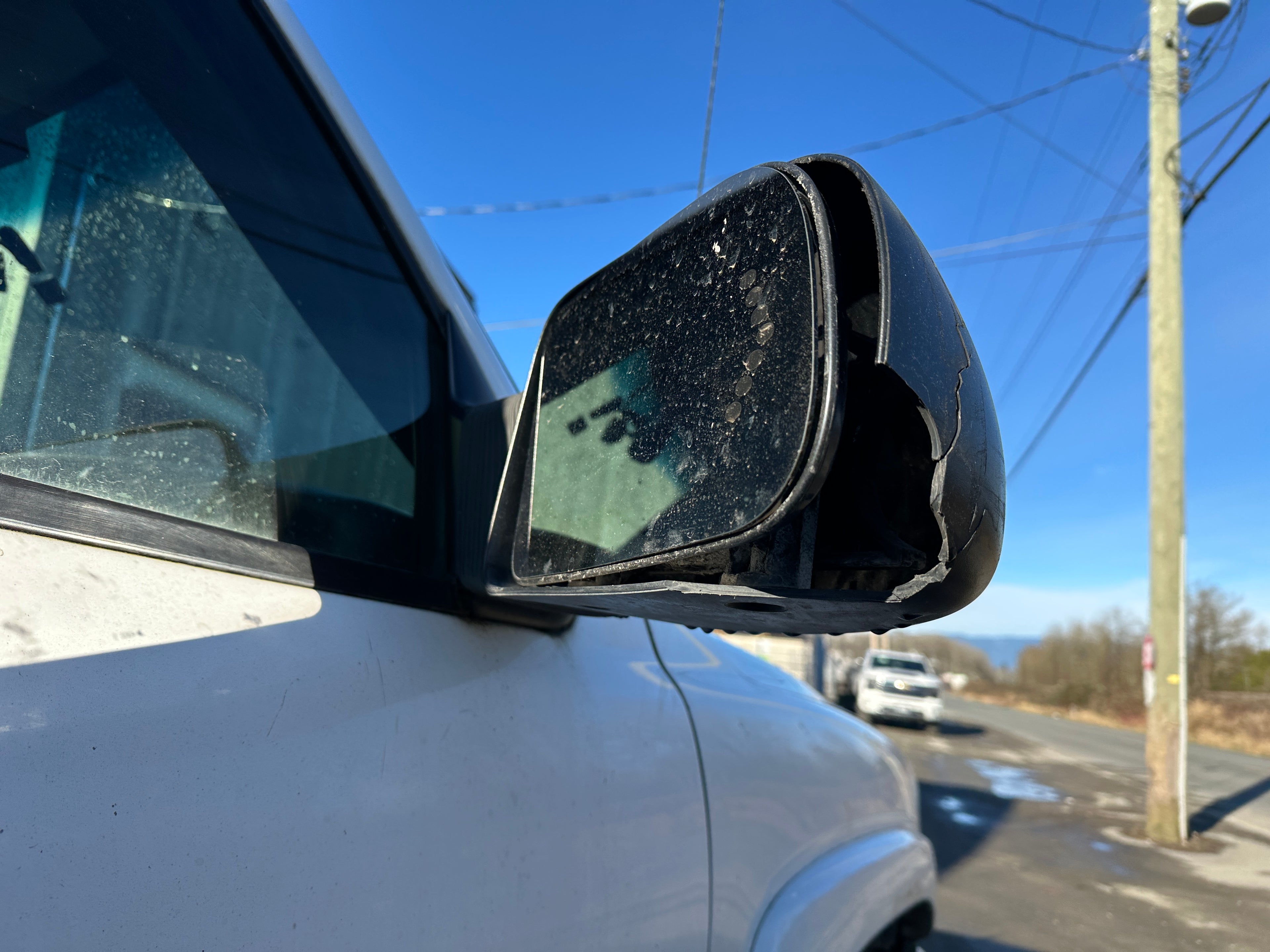 2005 GMC Sierra 2500HD 6.6L LLY Duramax – G2501