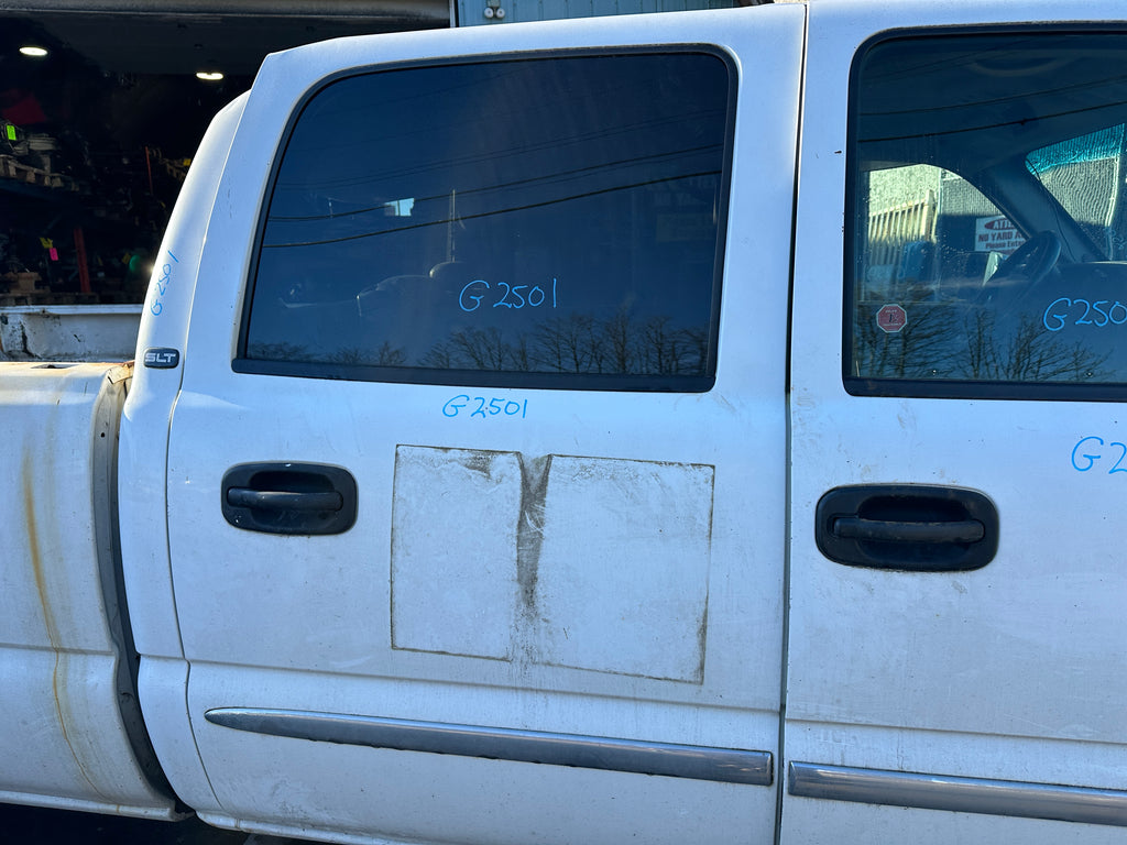 2005 GMC Sierra 2500HD 6.6L LLY Duramax – G2501