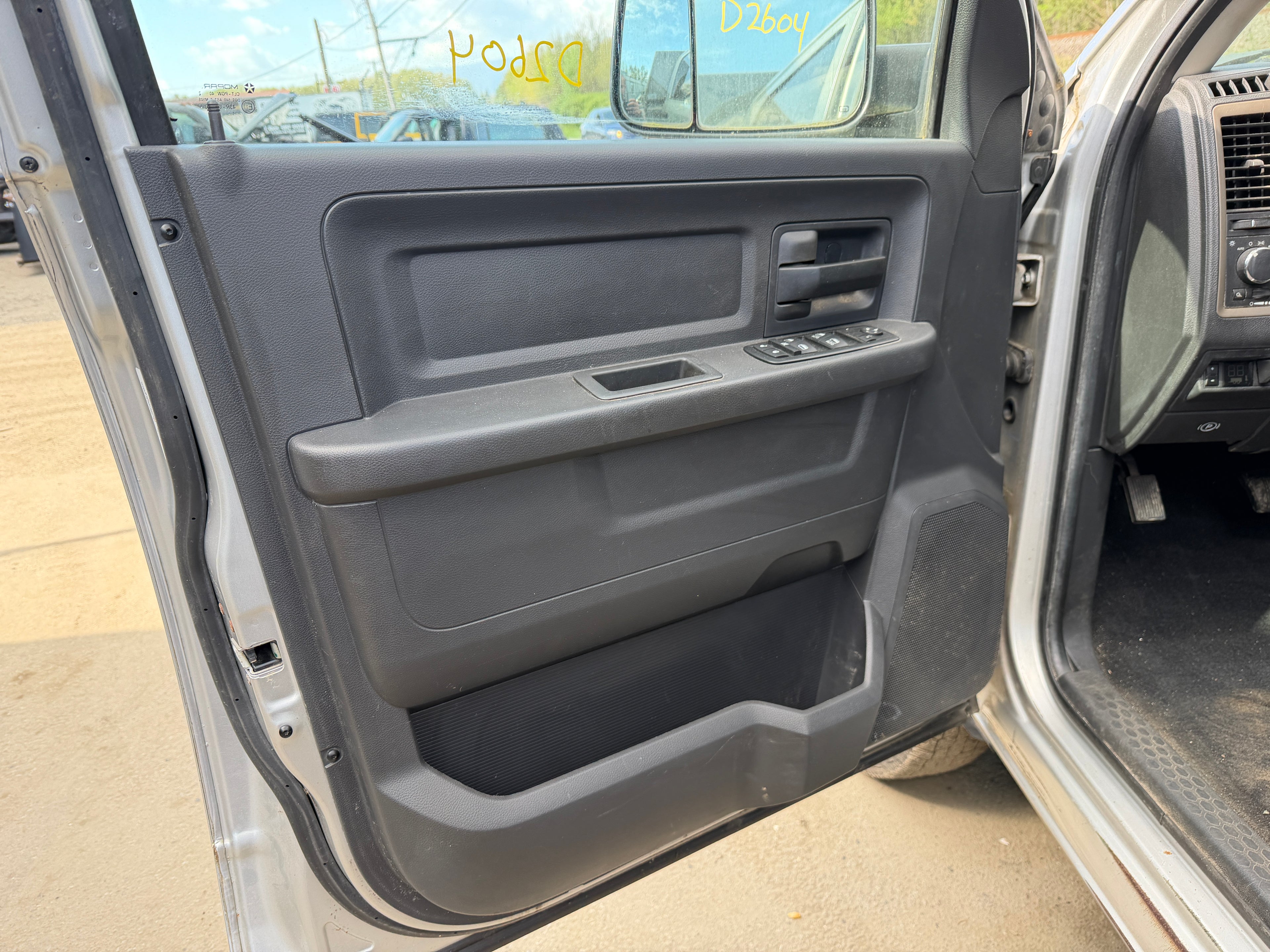 2012 Dodge Ram 3500 ST 6.7 Cummins – D2604