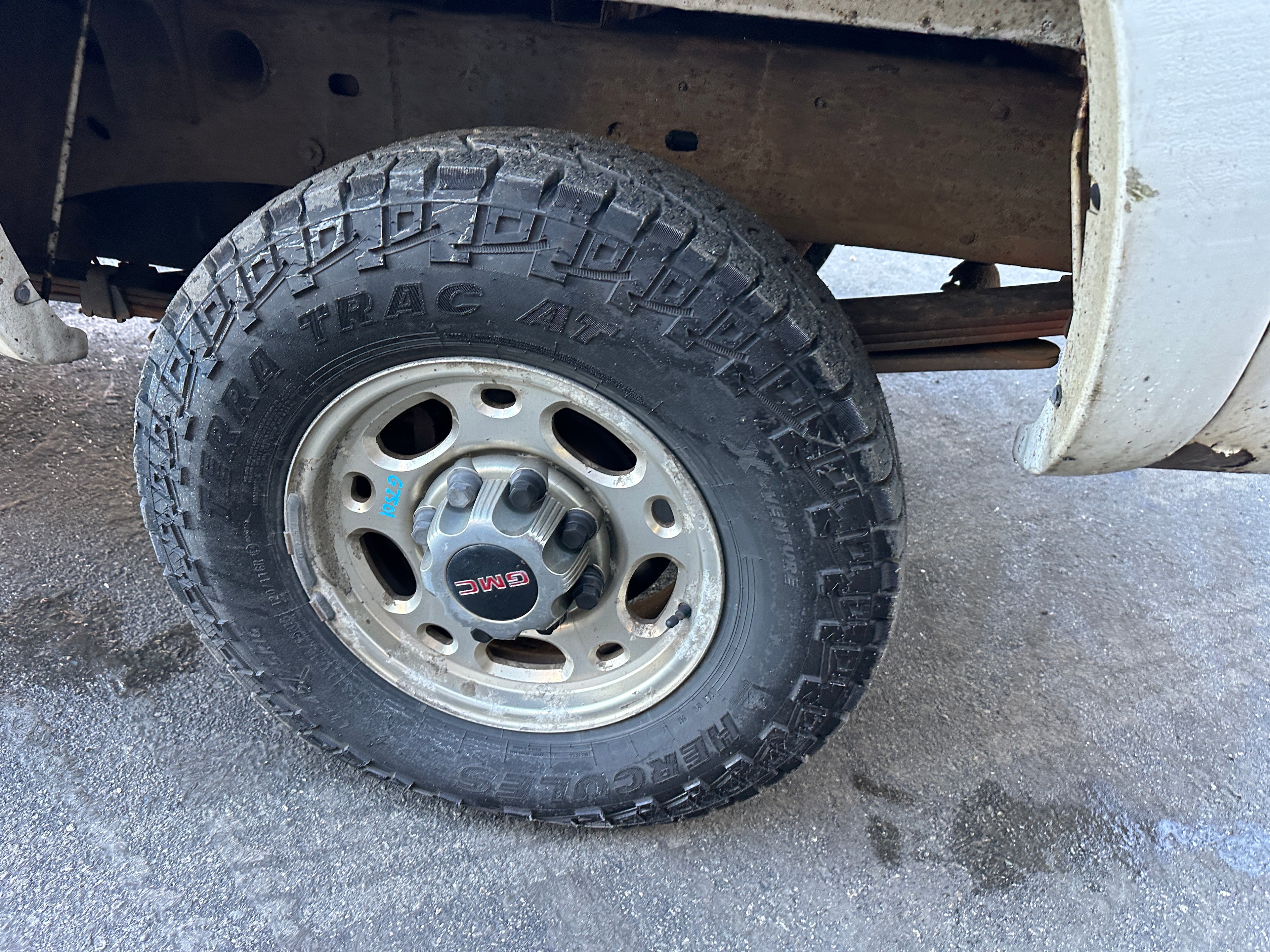 2005 GMC Sierra 2500HD 6.6L LLY Duramax – G2501