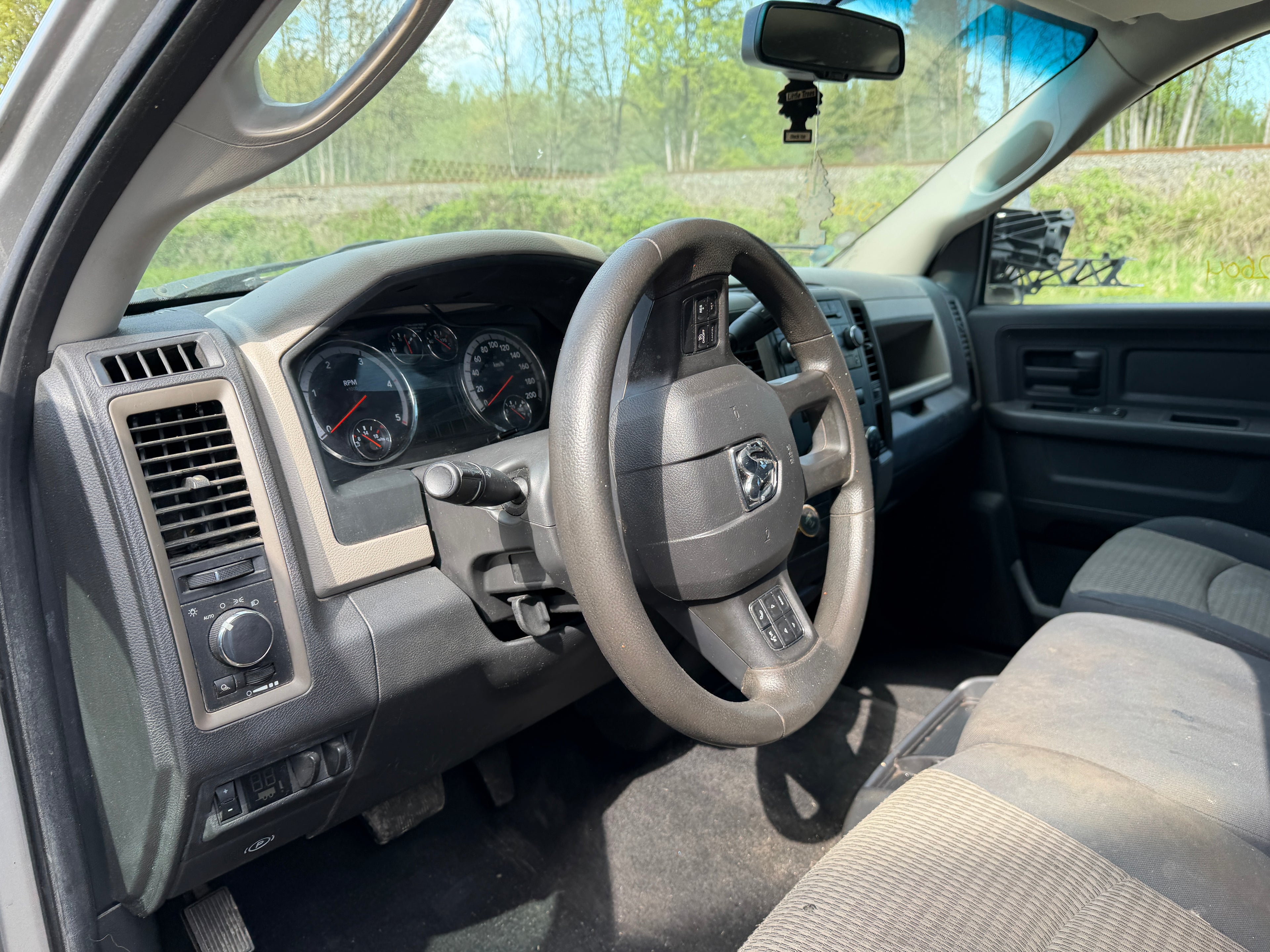 2012 Dodge Ram 3500 ST 6.7 Cummins – D2604