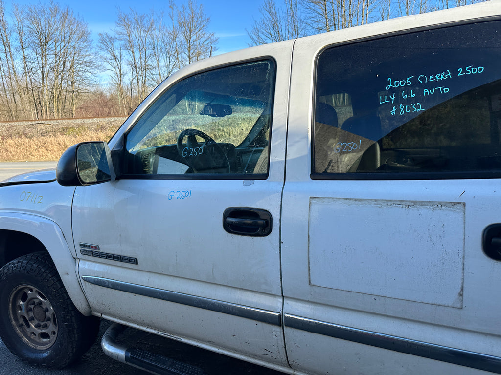 2005 GMC Sierra 2500HD 6.6L LLY Duramax – G2501