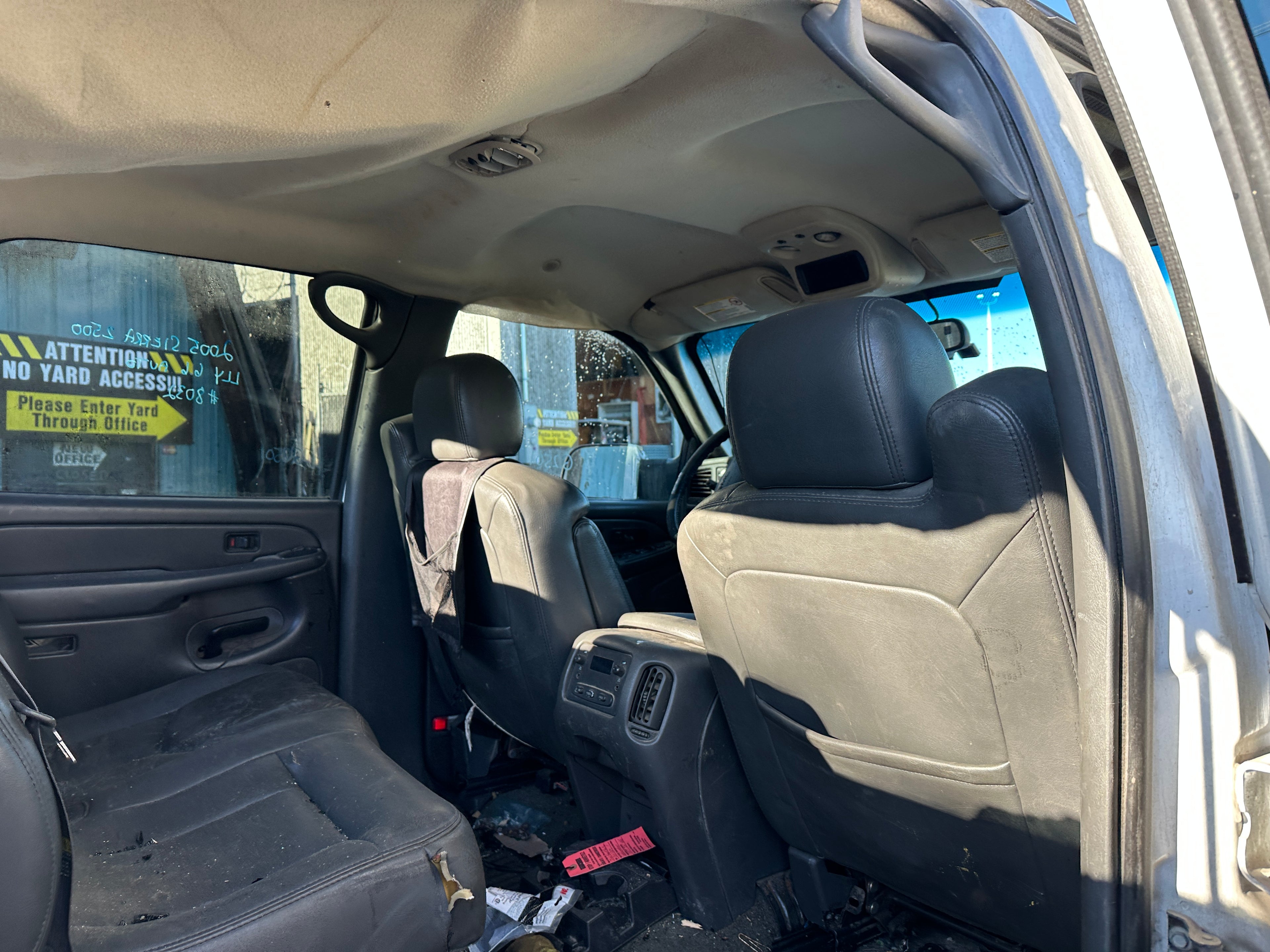 2005 GMC Sierra 2500HD 6.6L LLY Duramax – G2501