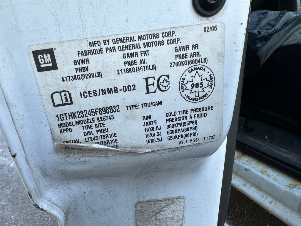 2005 GMC Sierra 2500HD 6.6L LLY Duramax – G2501