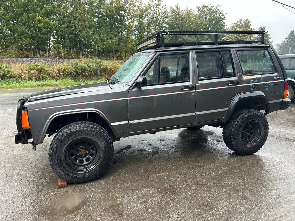 1988 Jeep Cherokee XJ Sport 4.0 Manual – J2549