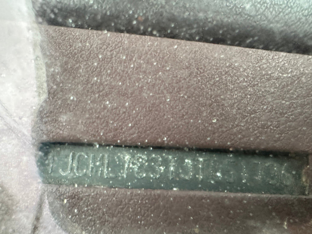 1988 Jeep Cherokee XJ Sport 4.0 Manual – J2549