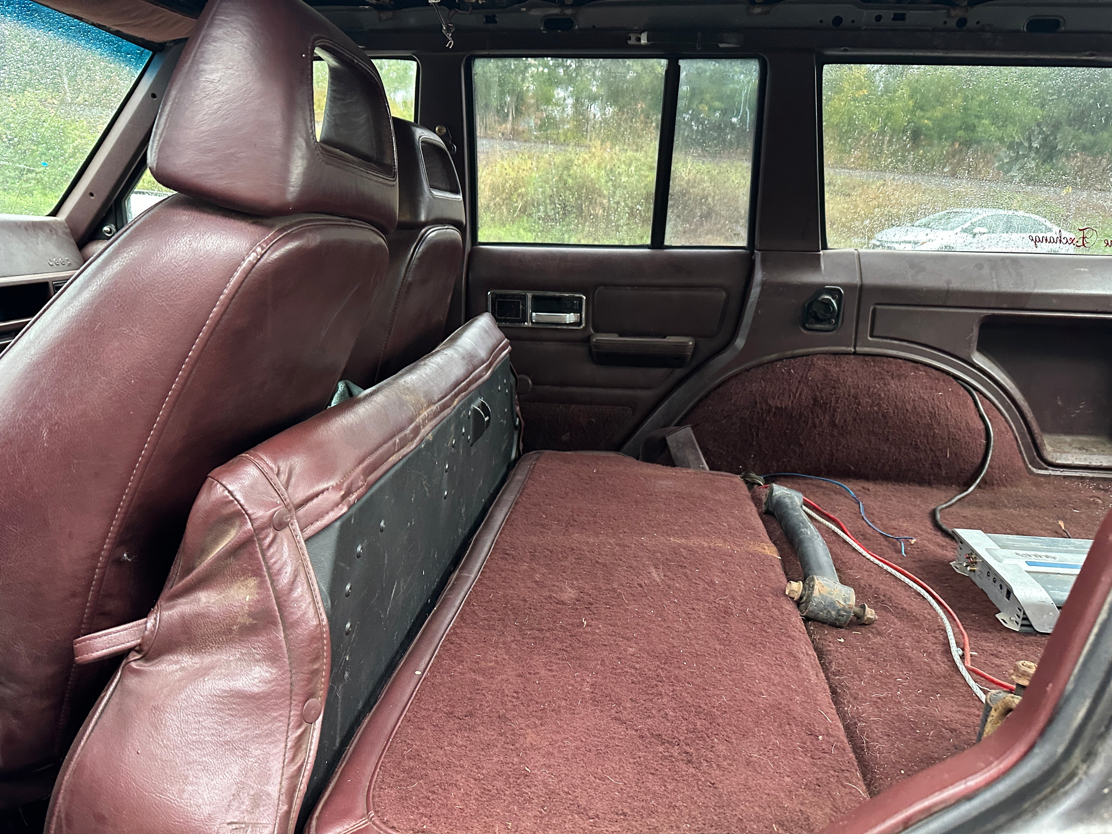 1988 Jeep Cherokee XJ Sport 4.0 Manual – J2549