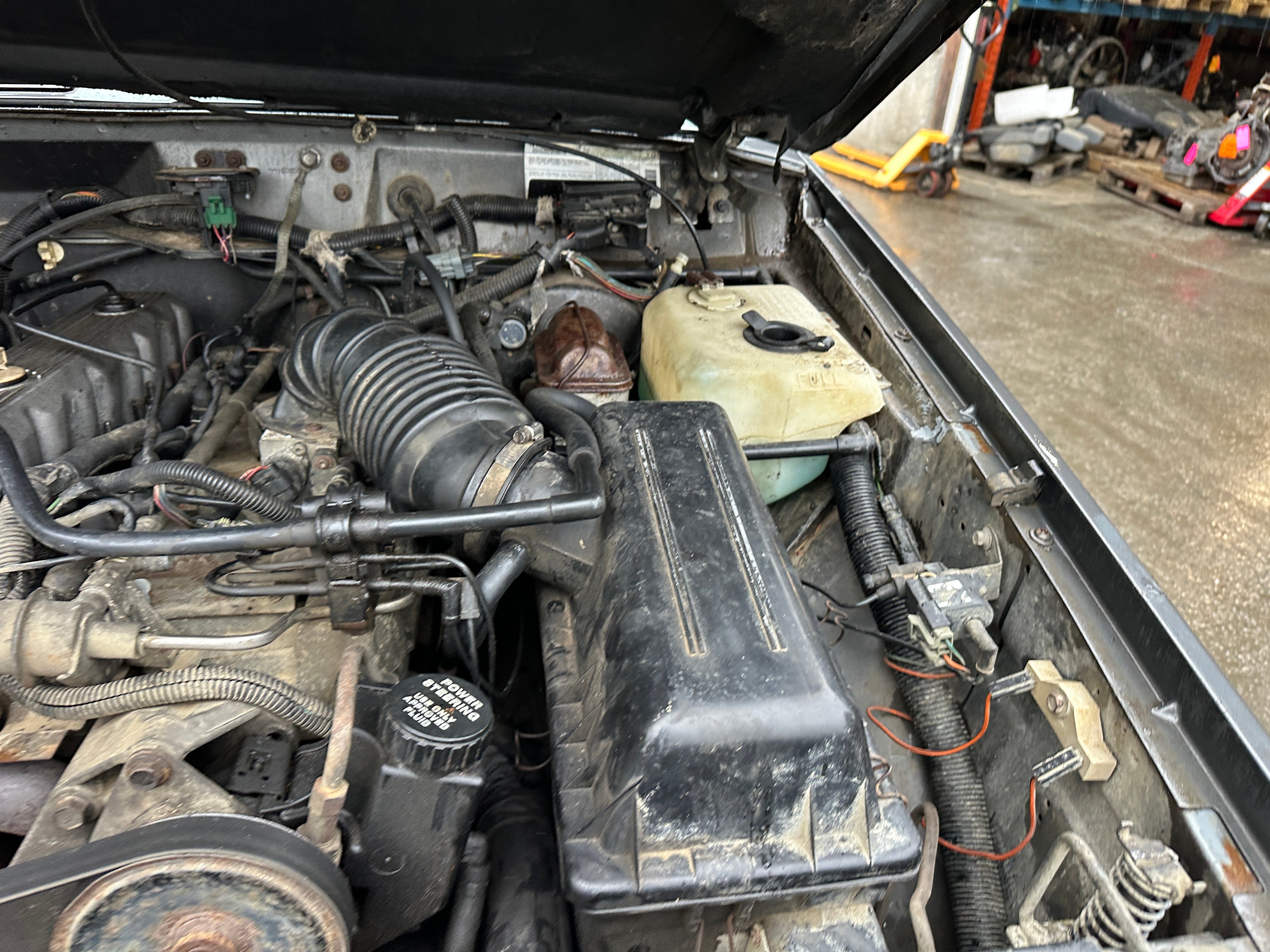 1988 Jeep Cherokee XJ Sport 4.0 Manual – J2549