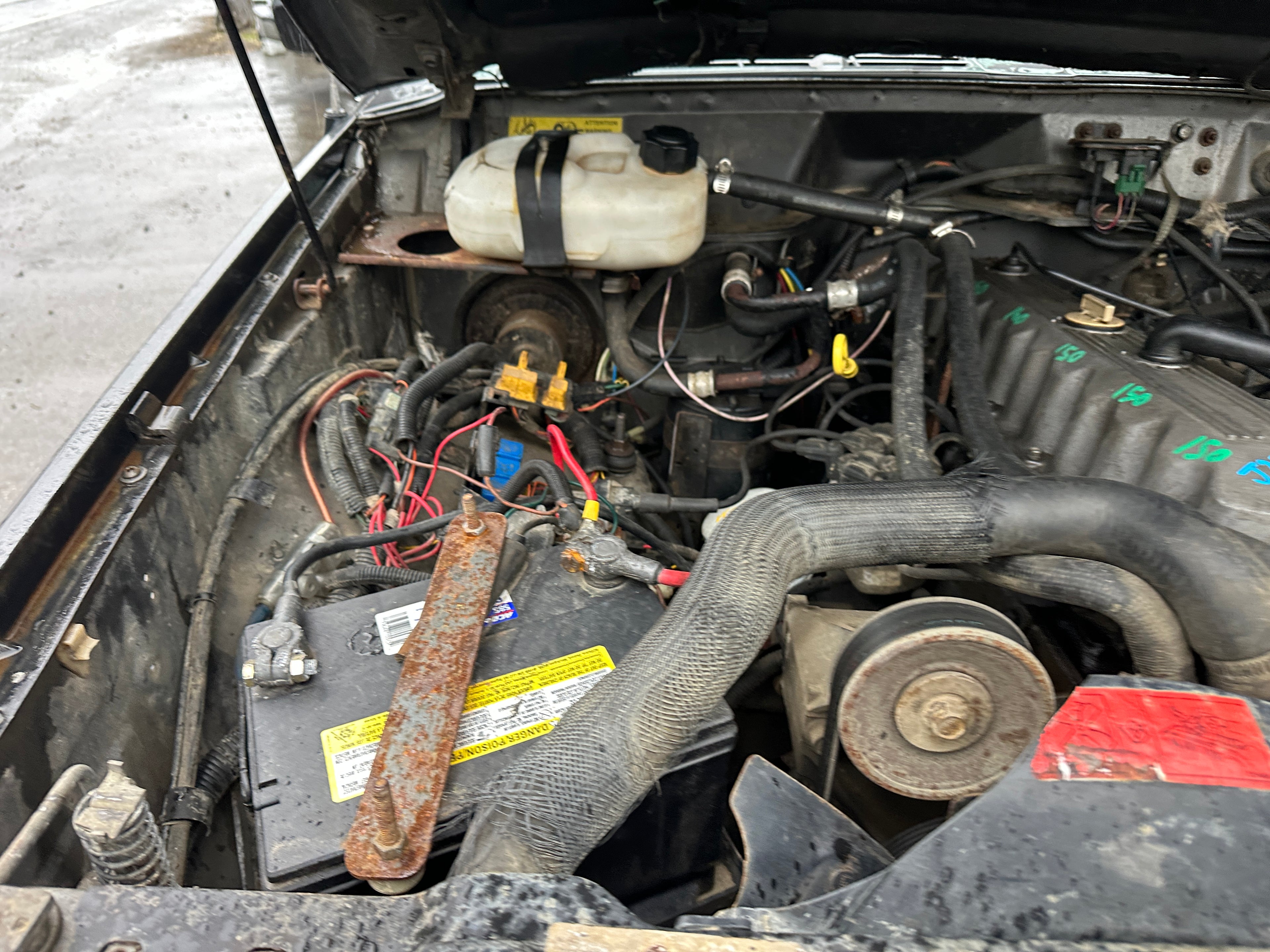 1988 Jeep Cherokee XJ Sport 4.0 Manual – J2549