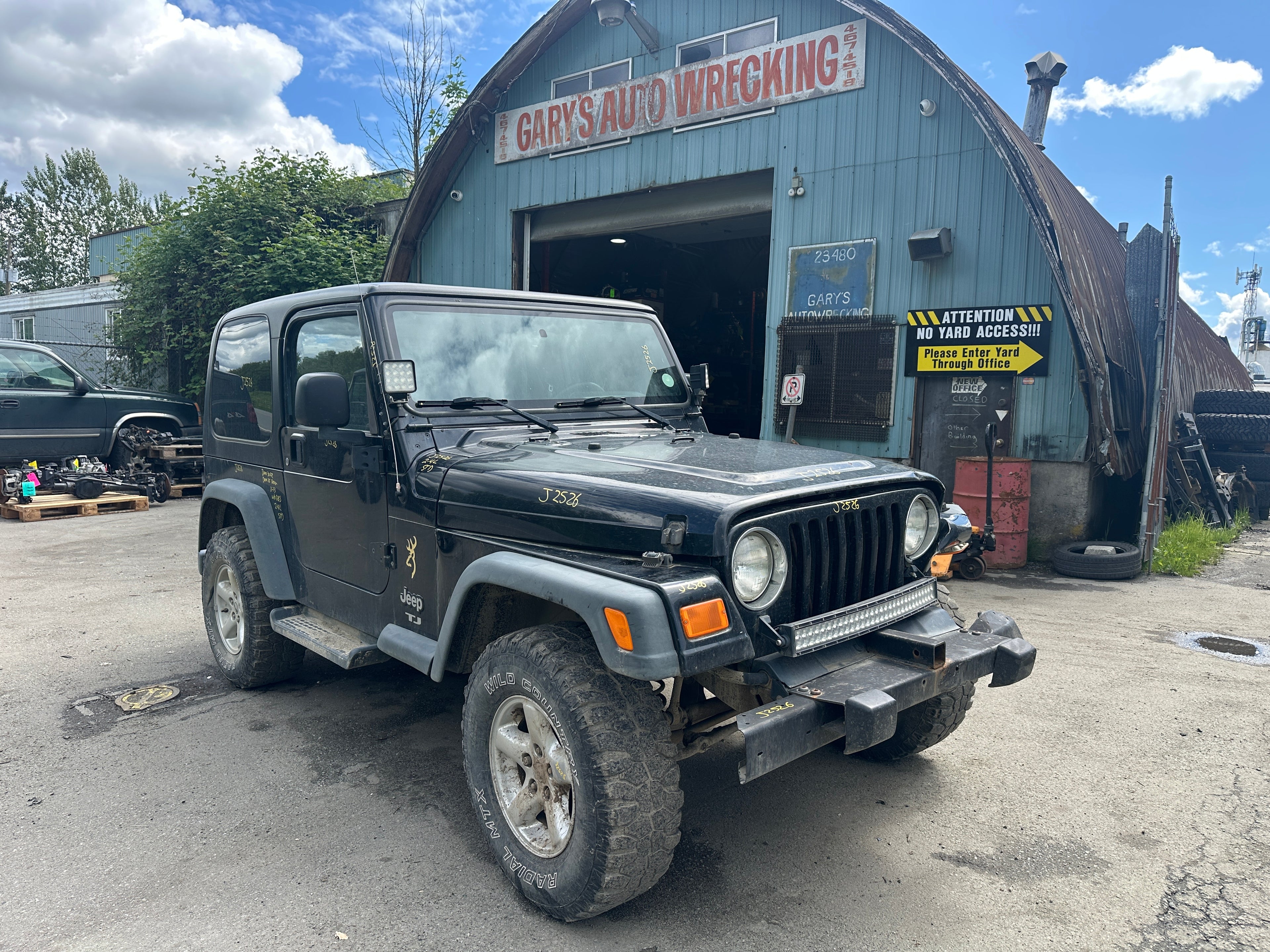 2005 Jeep Wrangler TJ 2.4 – J2526