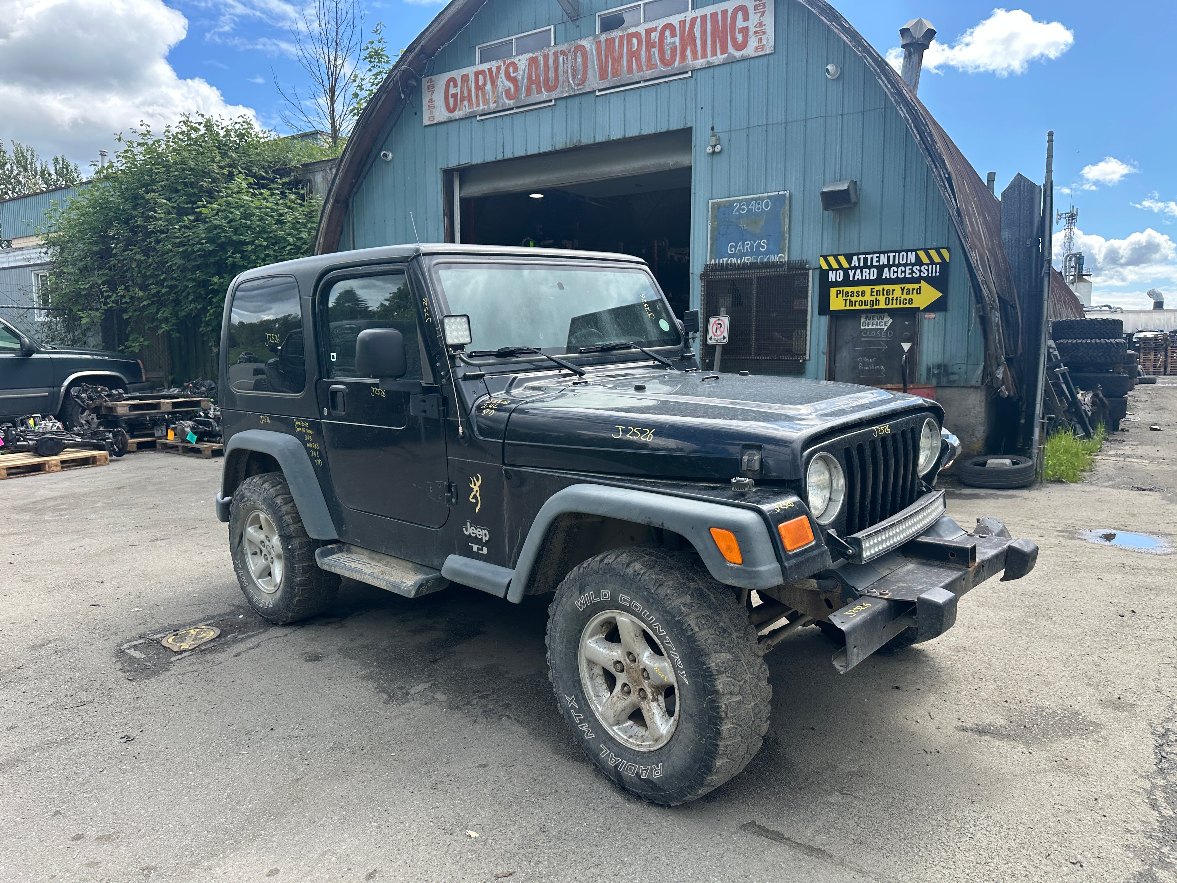 2005 Jeep Wrangler TJ 2.4 – J2526