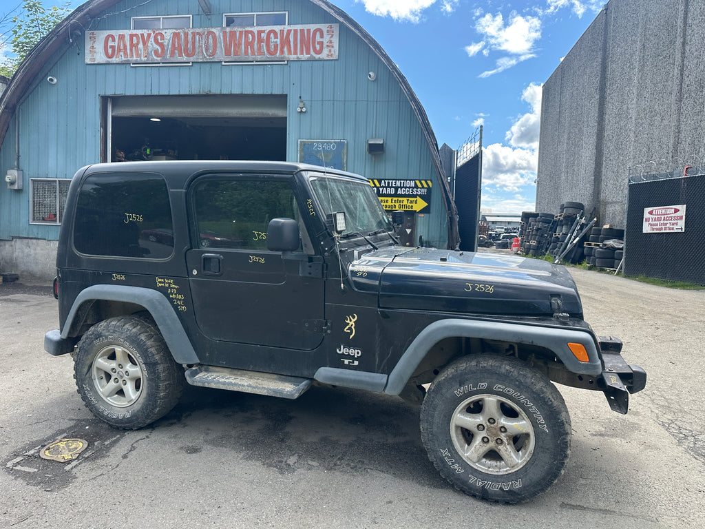 2005 Jeep Wrangler TJ 2.4 – J2526