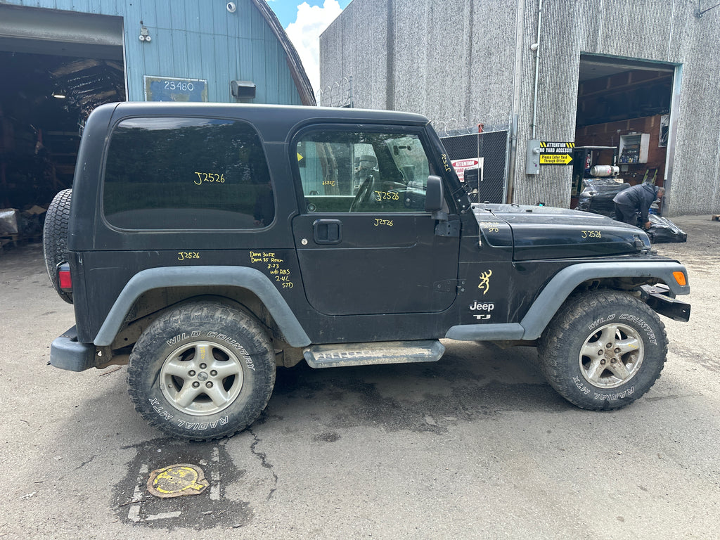 2005 Jeep Wrangler TJ 2.4 – J2526