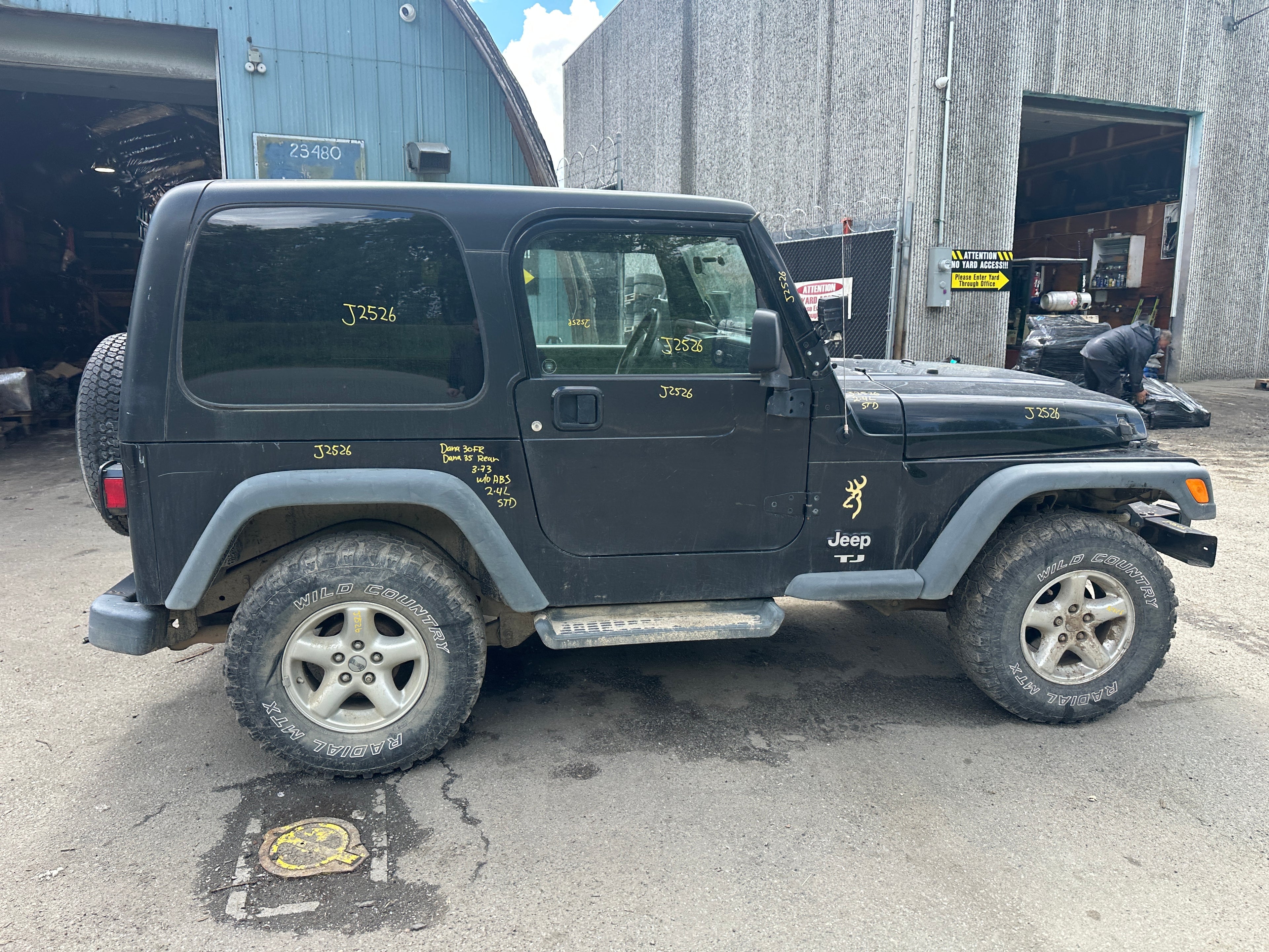 2005 Jeep Wrangler TJ 2.4 – J2526
