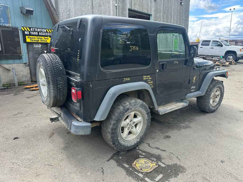 2005 Jeep Wrangler TJ 2.4 – J2526