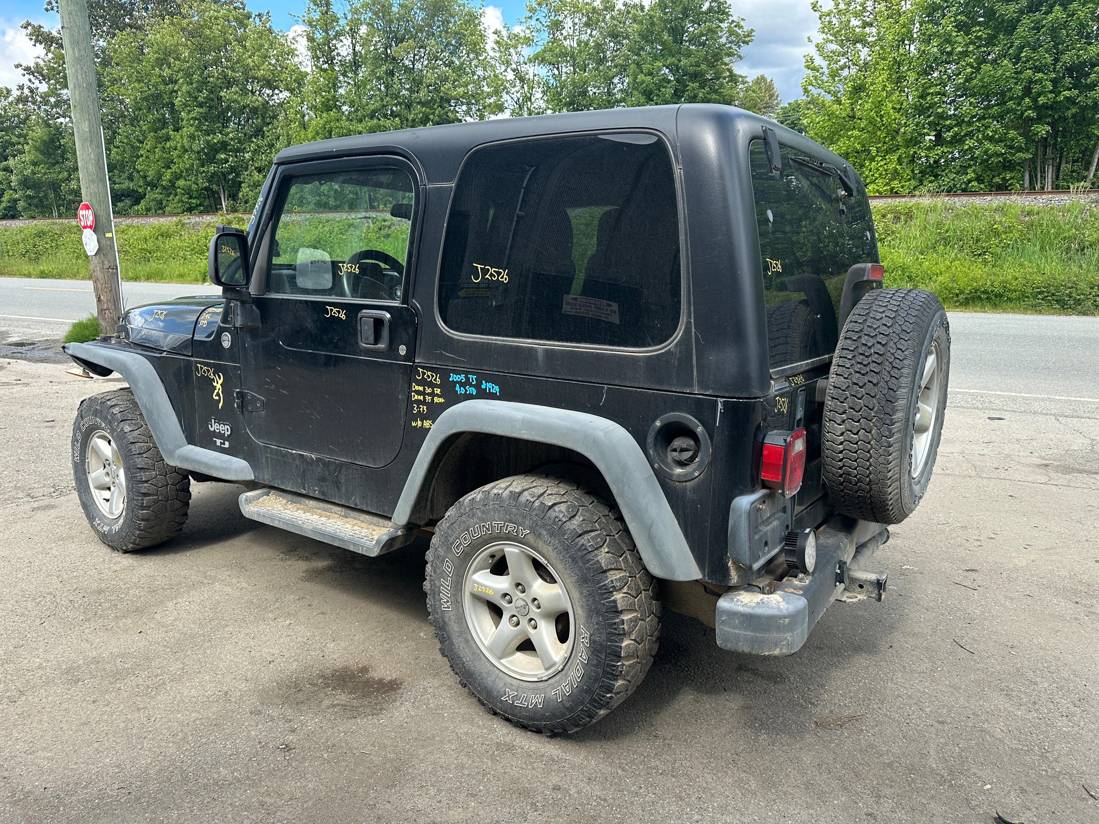 2005 Jeep Wrangler TJ 2.4 – J2526