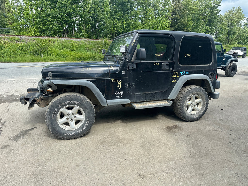 2005 Jeep Wrangler TJ 2.4 – J2526