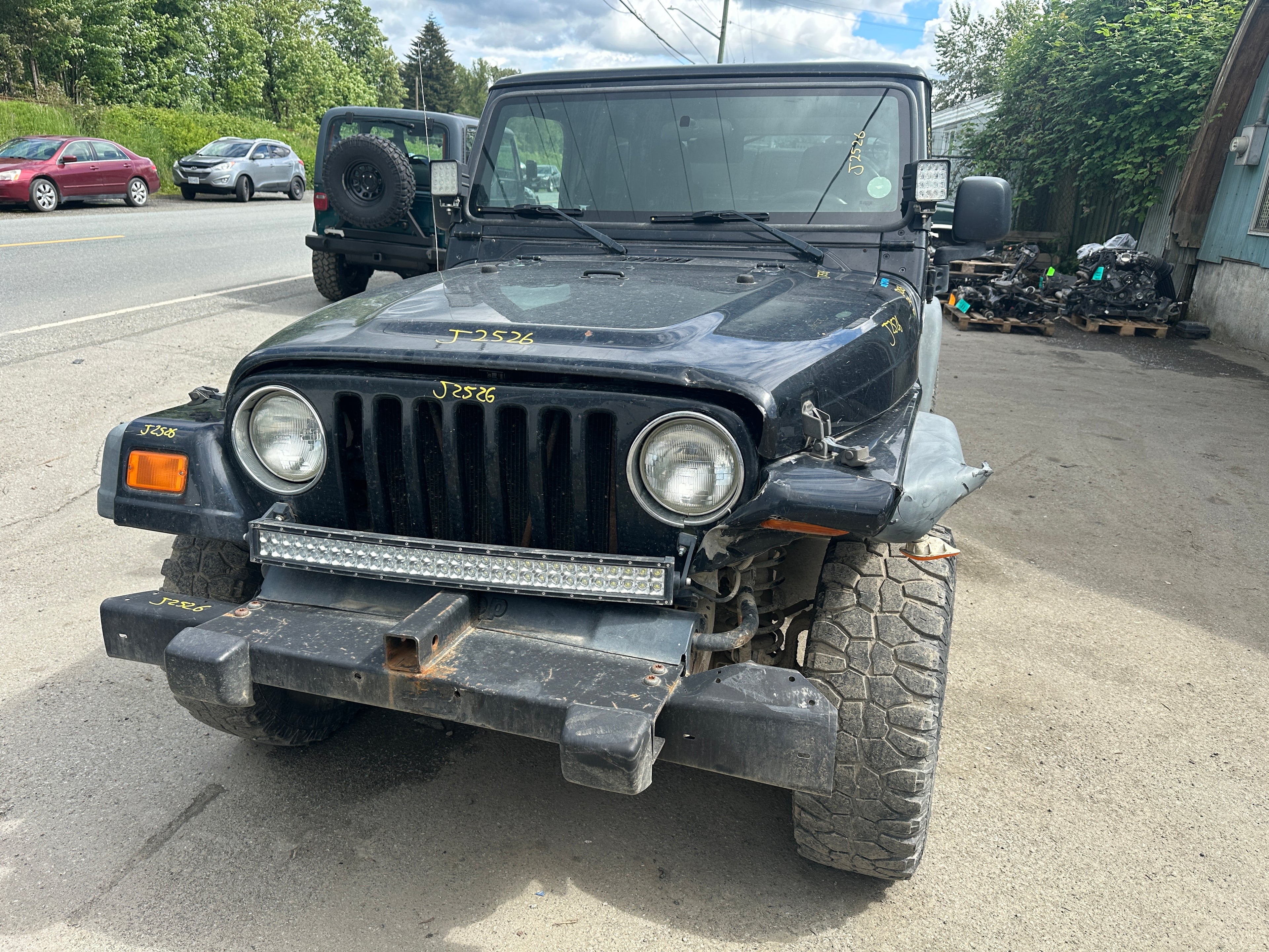 2005 Jeep Wrangler TJ 2.4 – J2526