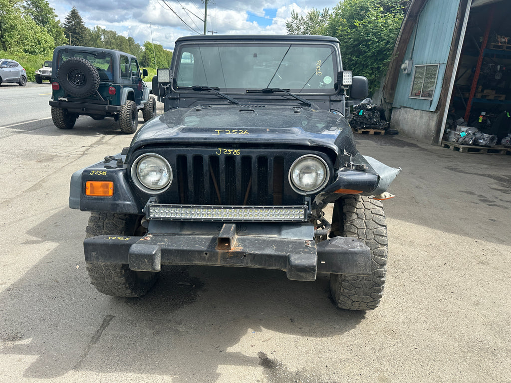 2005 Jeep Wrangler TJ 2.4 – J2526