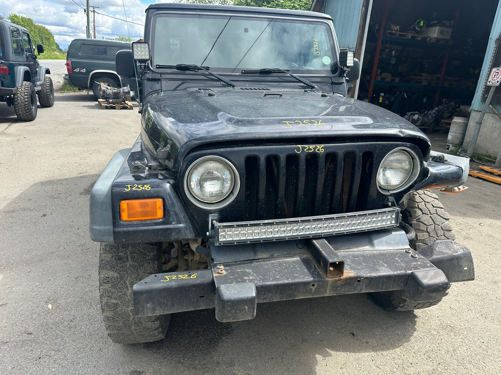 2005 Jeep Wrangler TJ 2.4 – J2526