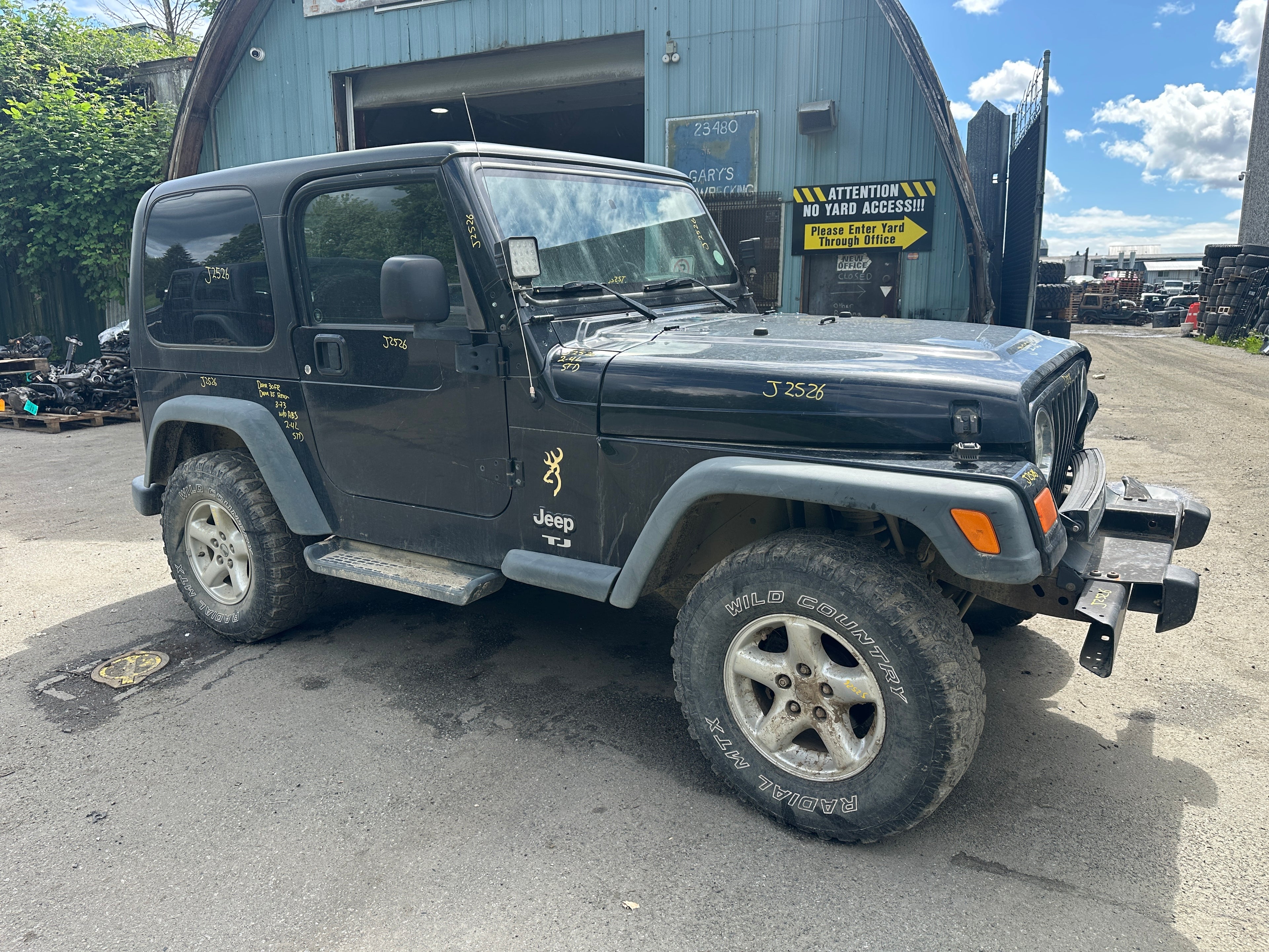 2005 Jeep Wrangler TJ 2.4 – J2526
