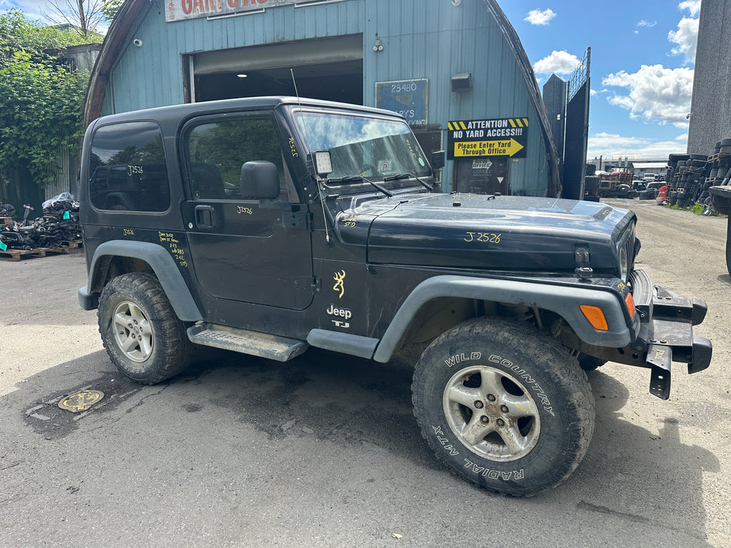 2005 Jeep Wrangler TJ 2.4 – J2526