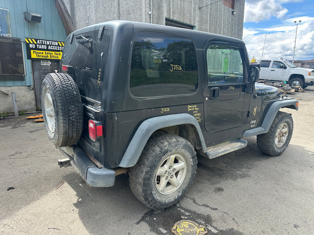 2005 Jeep Wrangler TJ 2.4 – J2526