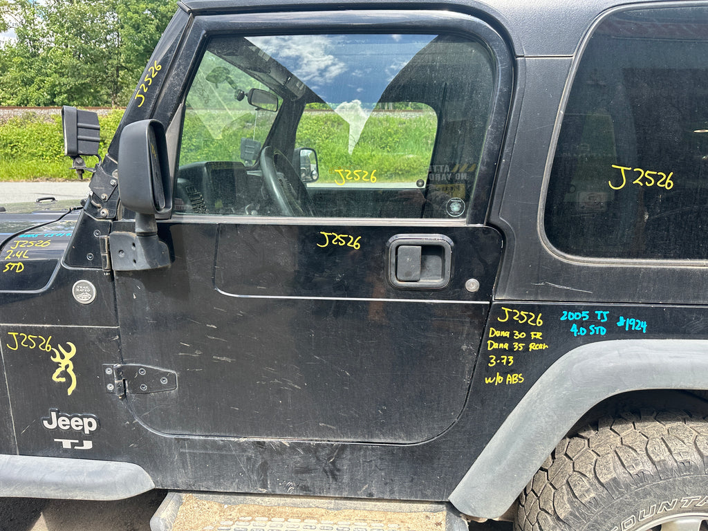 2005 Jeep Wrangler TJ 2.4 – J2526