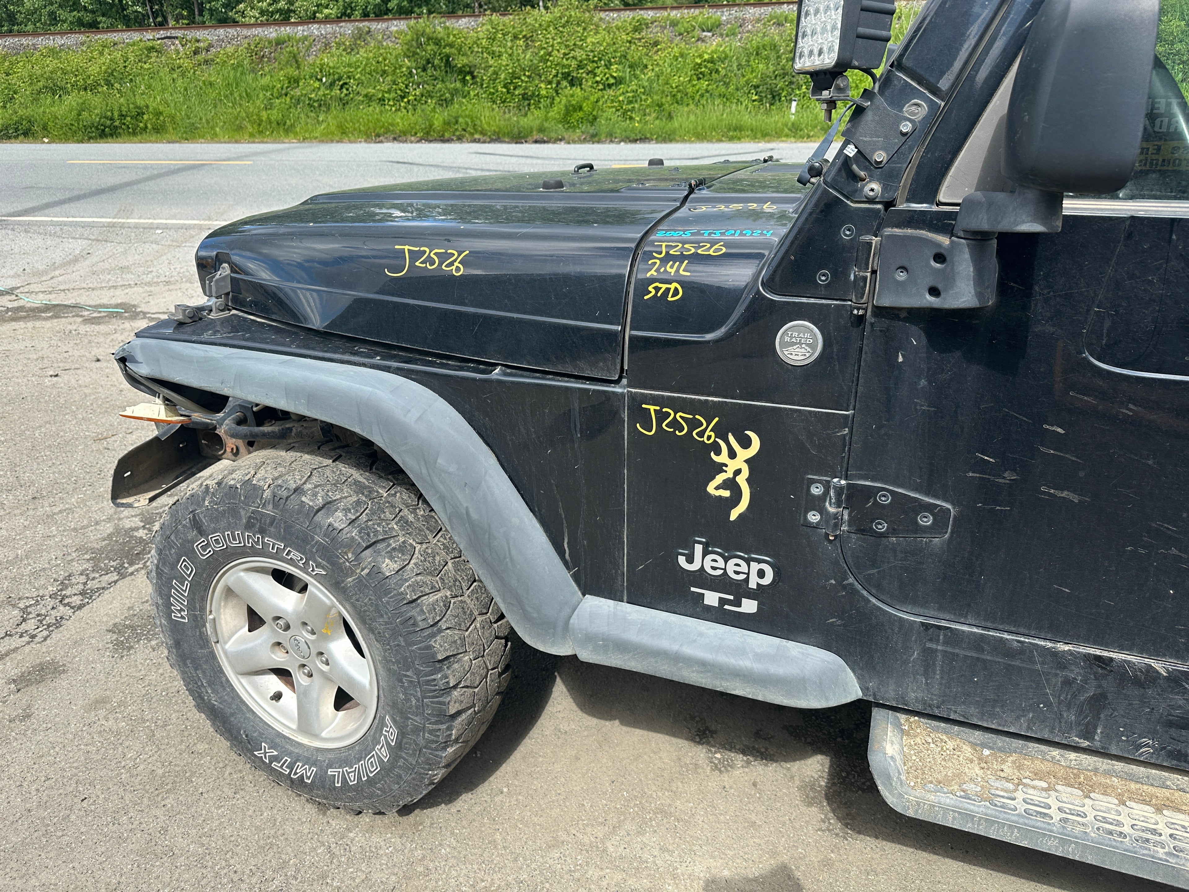 2005 Jeep Wrangler TJ 2.4 – J2526