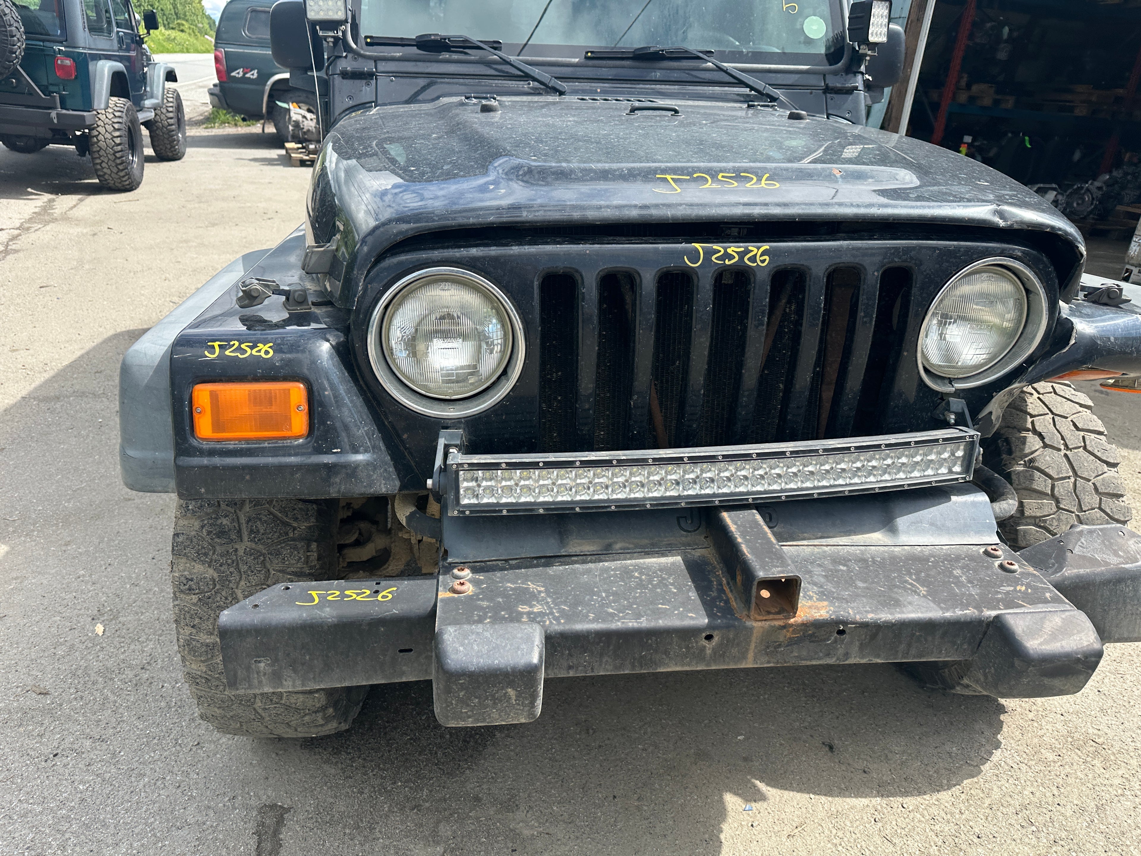 2005 Jeep Wrangler TJ 2.4 – J2526