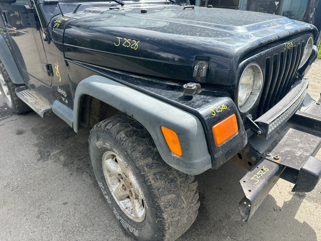 2005 Jeep Wrangler TJ 2.4 – J2526