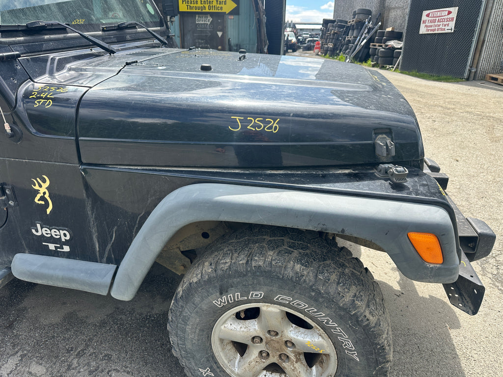 2005 Jeep Wrangler TJ 2.4 – J2526