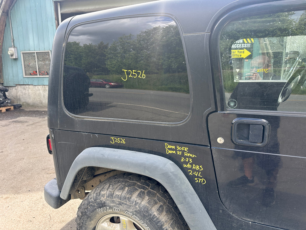 2005 Jeep Wrangler TJ 2.4 – J2526